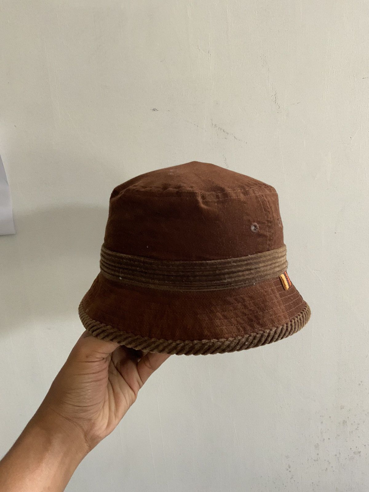 Japanese Brand Nu Club Corduroi Reversible Bucket Hat Size ONE SIZE - 1 Thumbnail