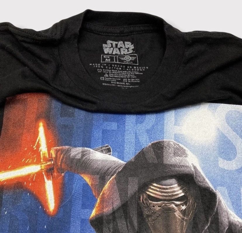 Other Star Wars Kylo Ren Graphic Tee – Dark Side Vintage Style Size US M / EU 48-50 / 2 - 4 Thumbnail
