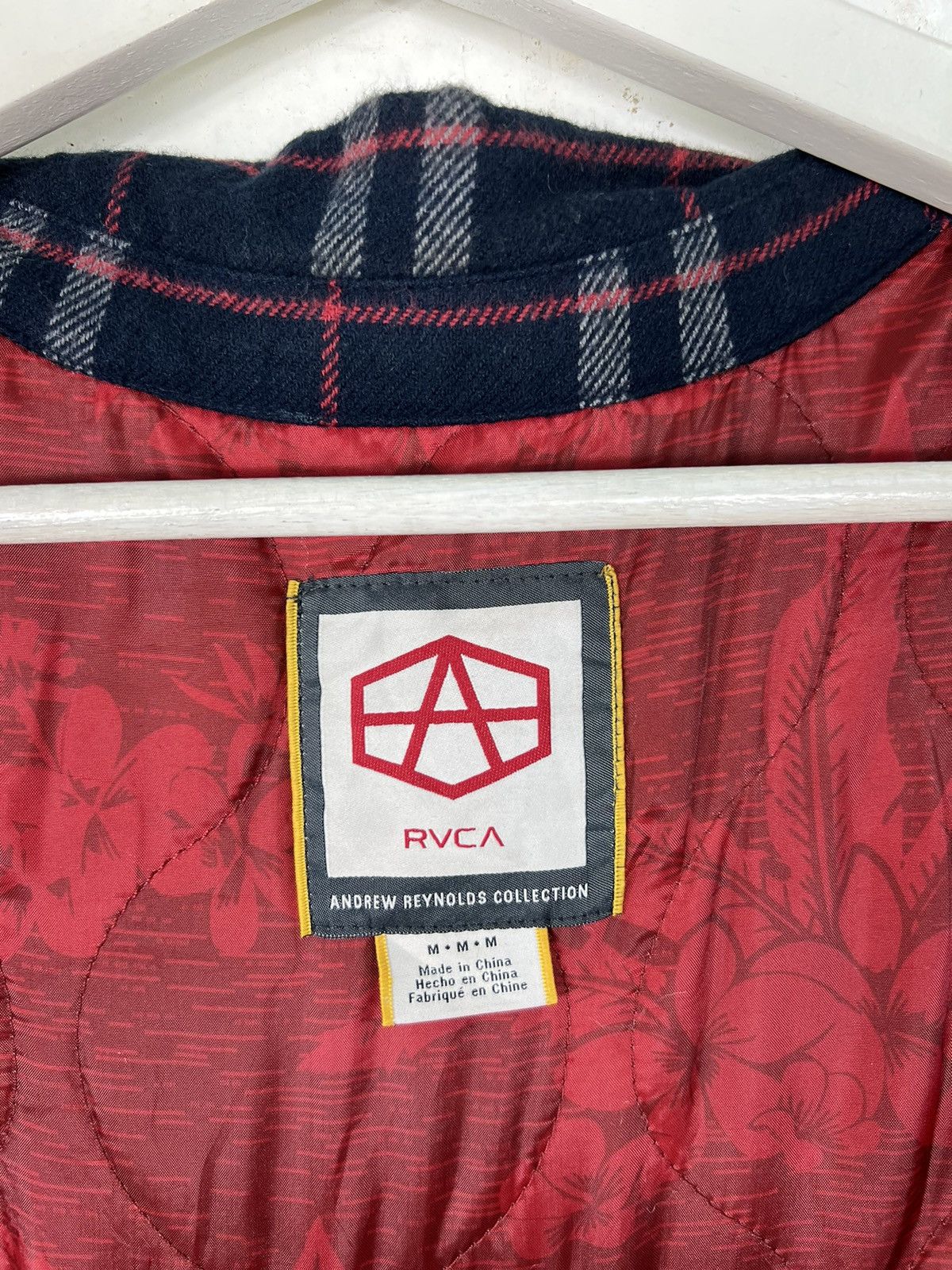 RVCA 🔥 RVCA PLAID CHECK SHIRT STYLE JACKET Size US M / EU 48-50 / 2 - 10 Thumbnail