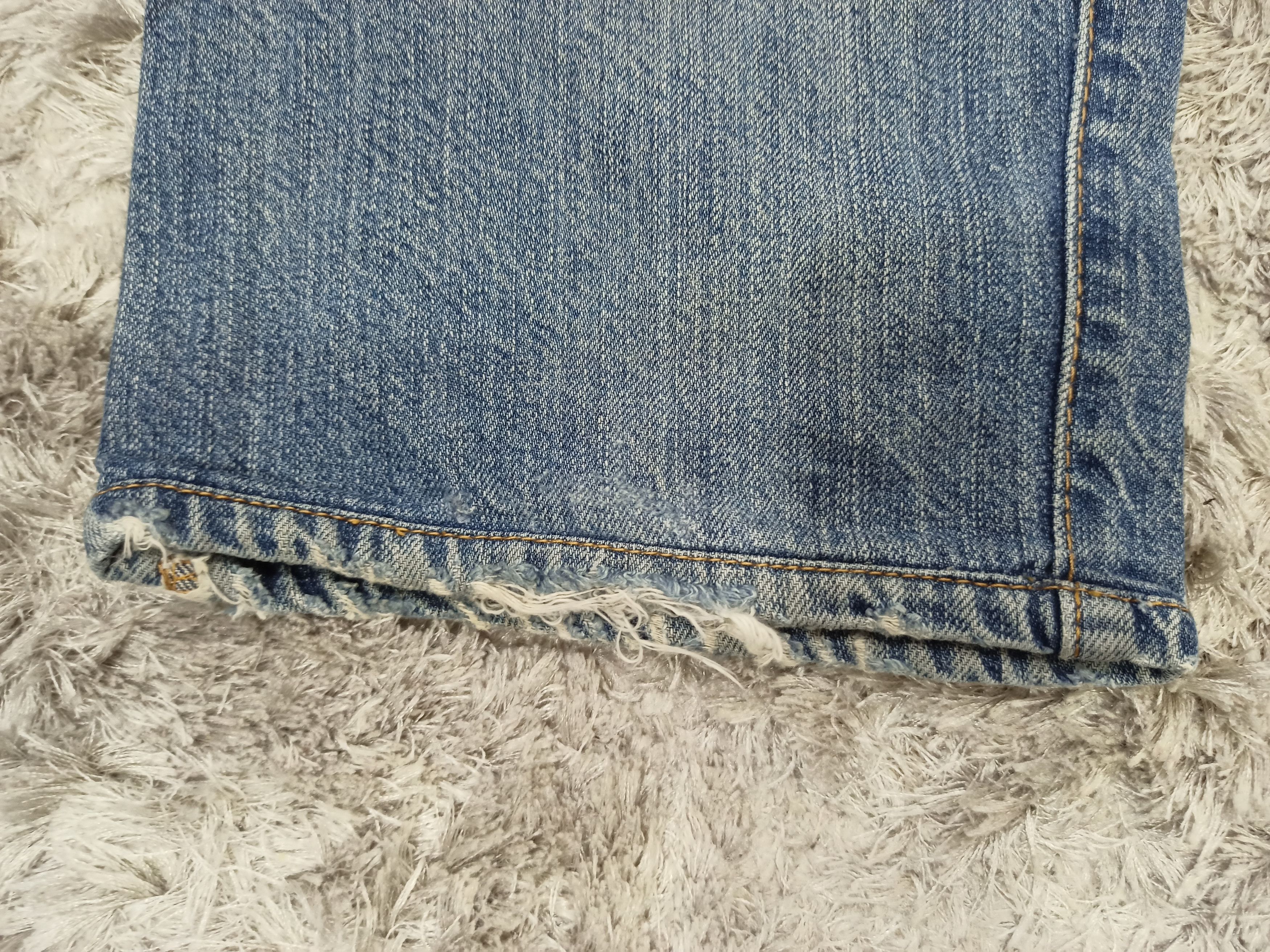 Levi's Vintage Clothing Vintage Levi's 501 Repaired Distressed Jeans Size US 36 / EU 52 - 15 Thumbnail