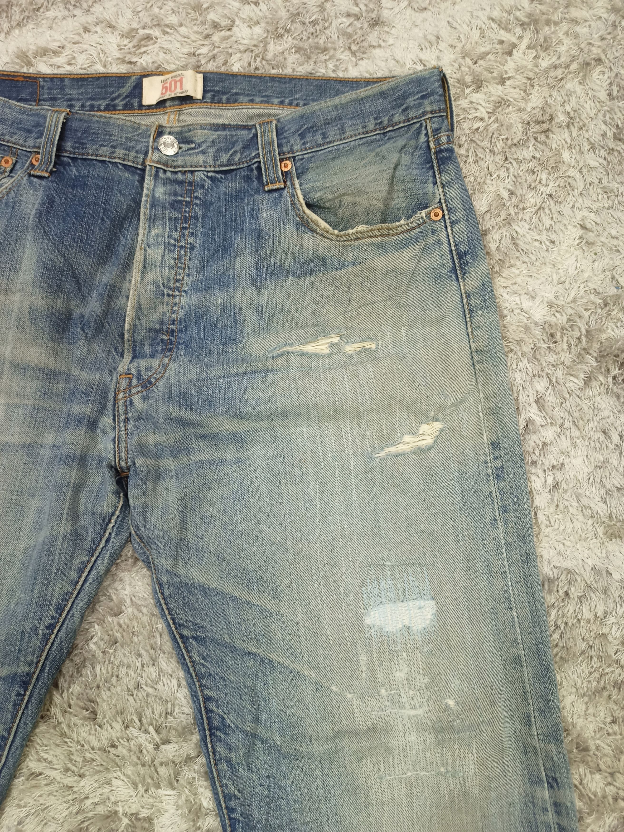 Levi's Vintage Clothing Vintage Levi's 501 Repaired Distressed Jeans Size US 36 / EU 52 - 2 Thumbnail