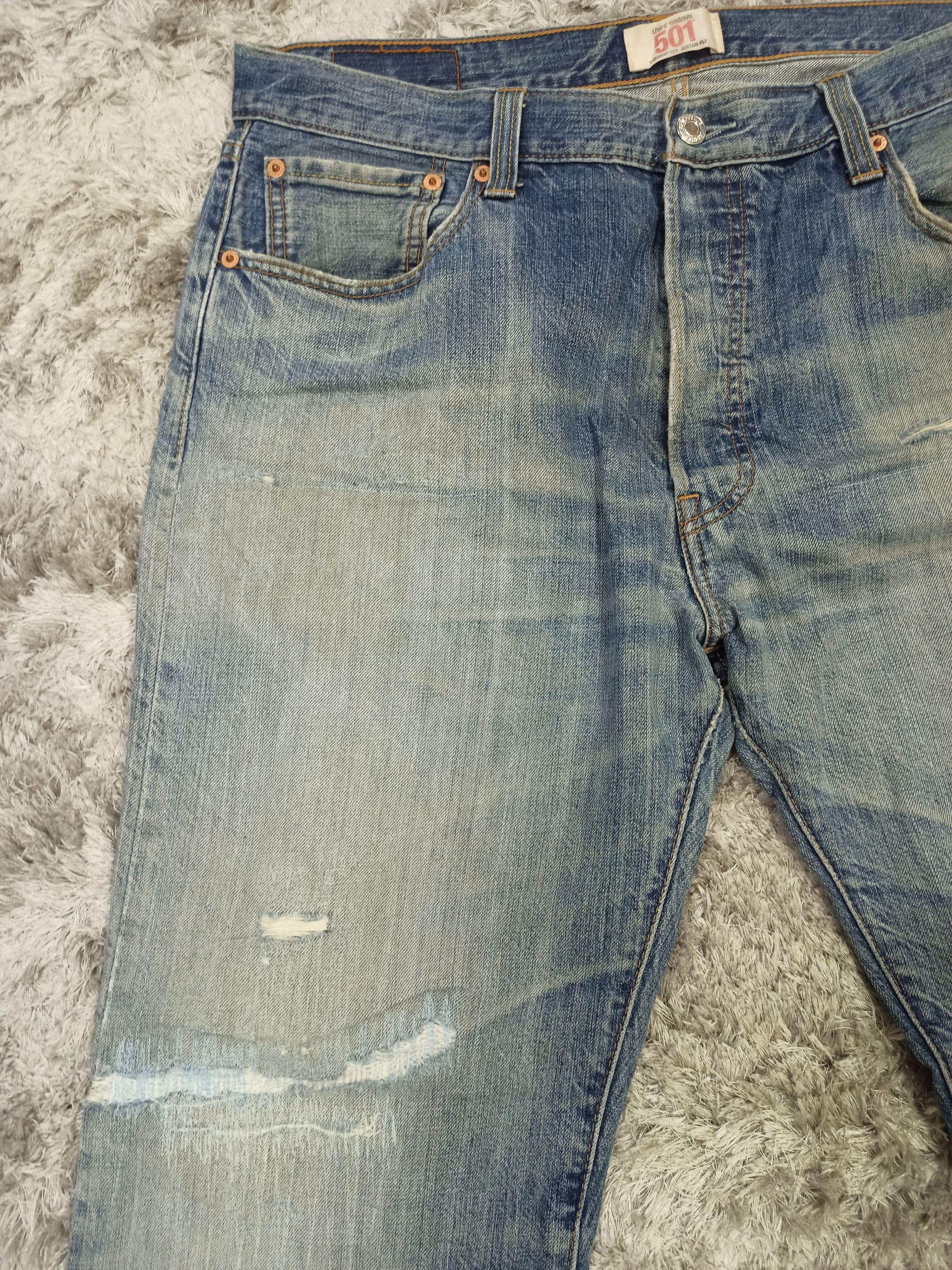 Levi's Vintage Clothing Vintage Levi's 501 Repaired Distressed Jeans Size US 36 / EU 52 - 4 Thumbnail