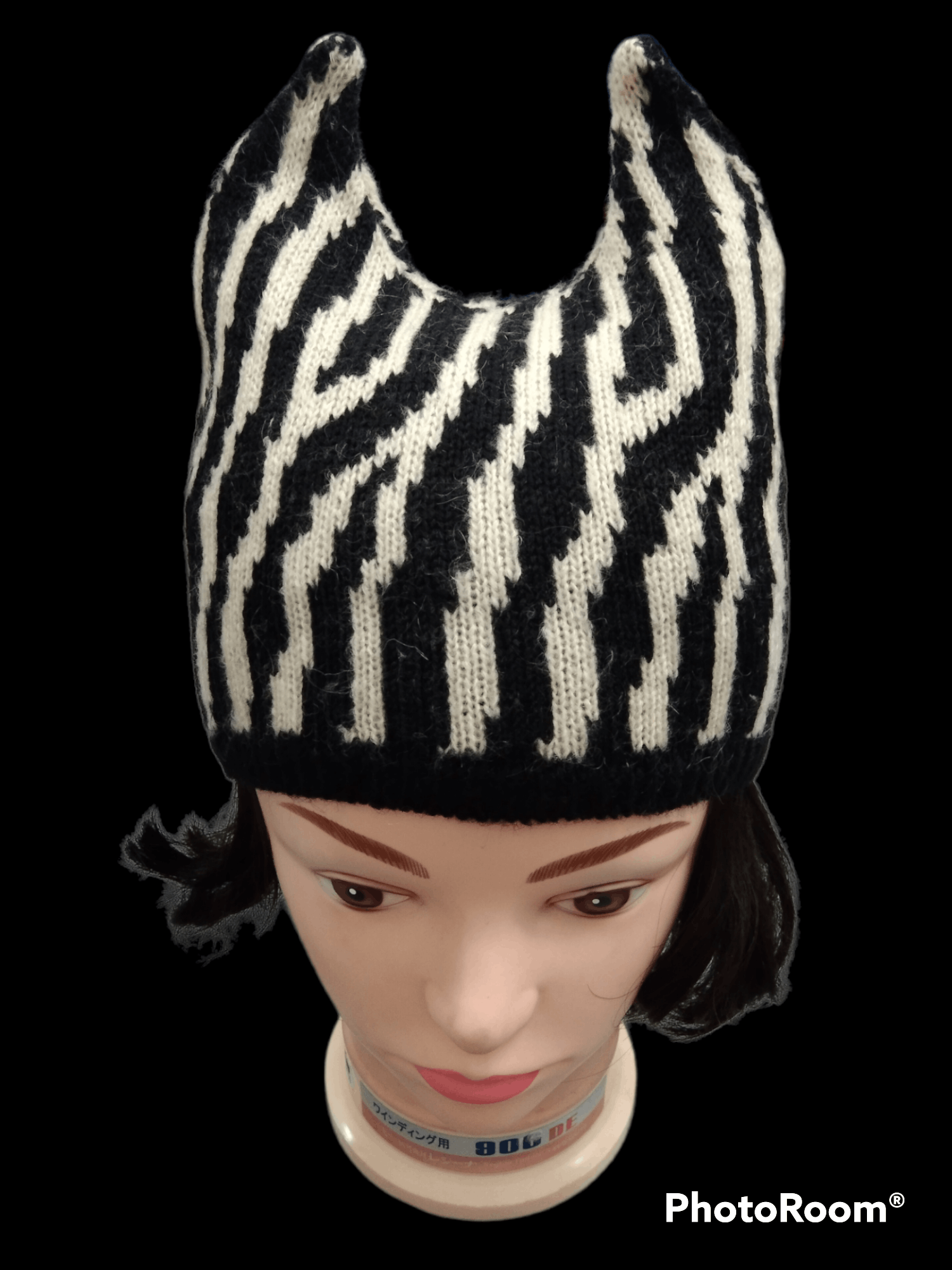 Japanese Brand DEVIL HORN ZEBRA BEANIE HAT Size ONE SIZE - 1 Thumbnail