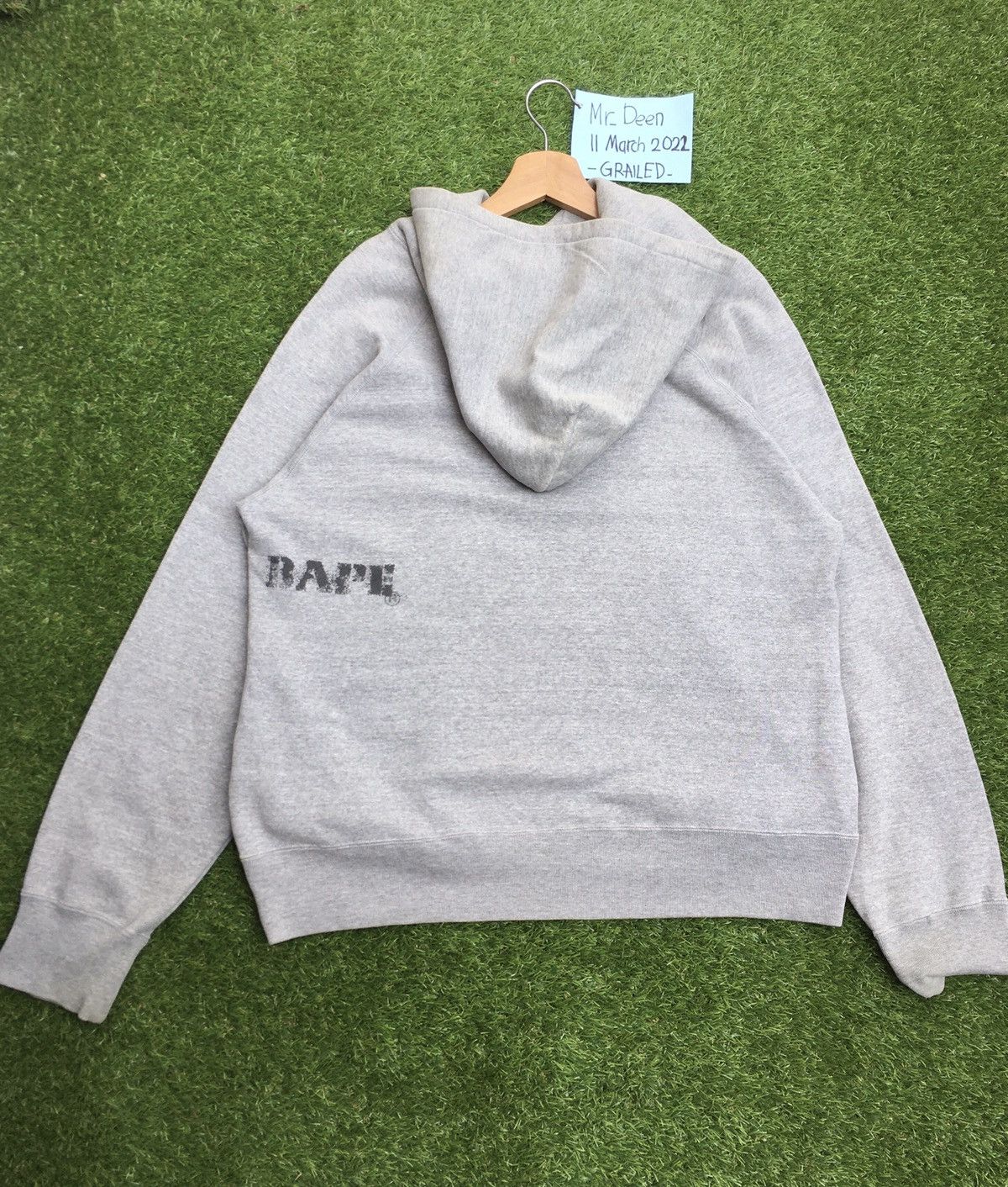 Bape Bathing Ape Pullover Hoodie Size US M / EU 48-50 / 2 - 14 Thumbnail