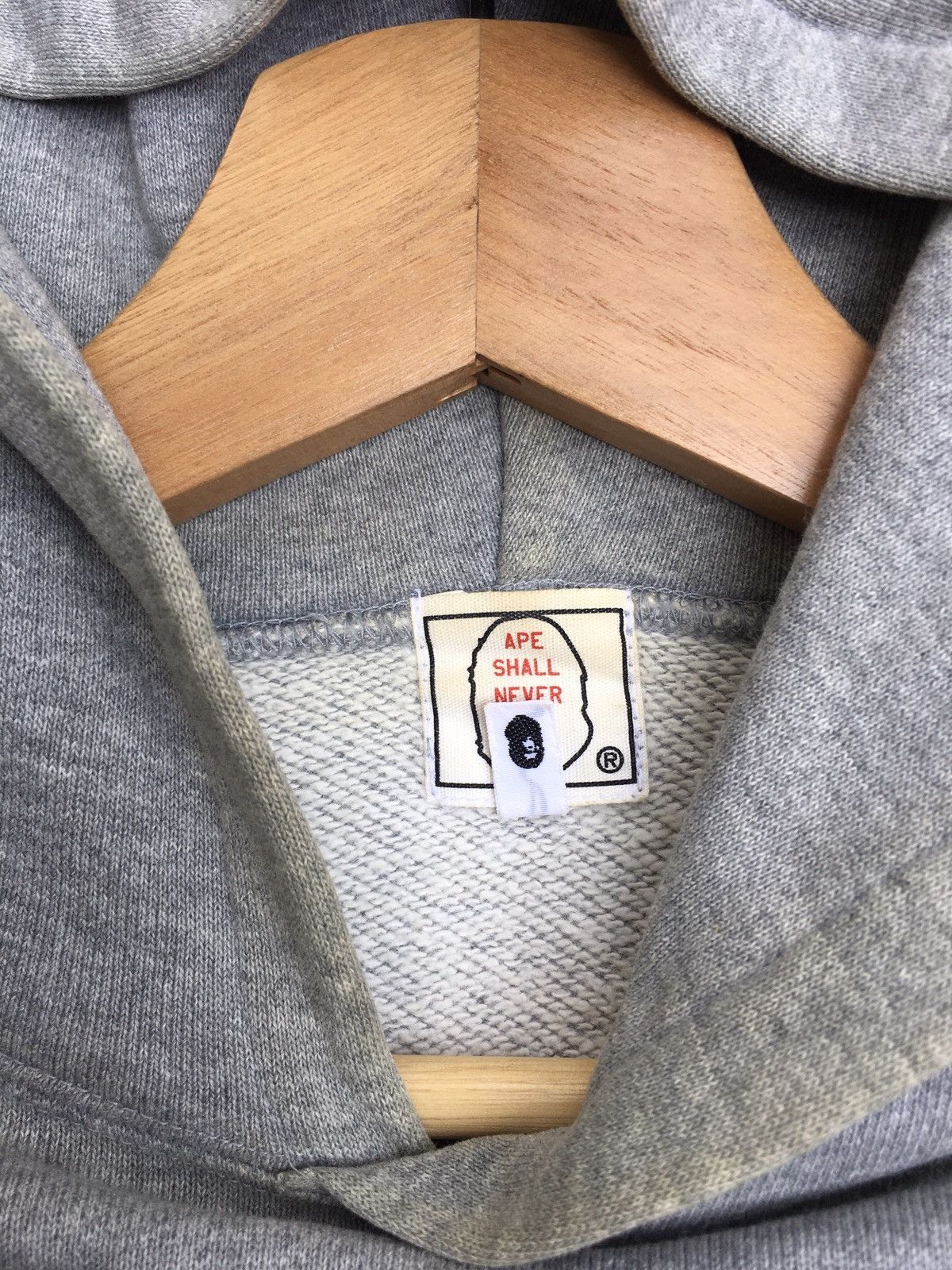 Bape Bathing Ape Pullover Hoodie Size US M / EU 48-50 / 2 - 9 Thumbnail