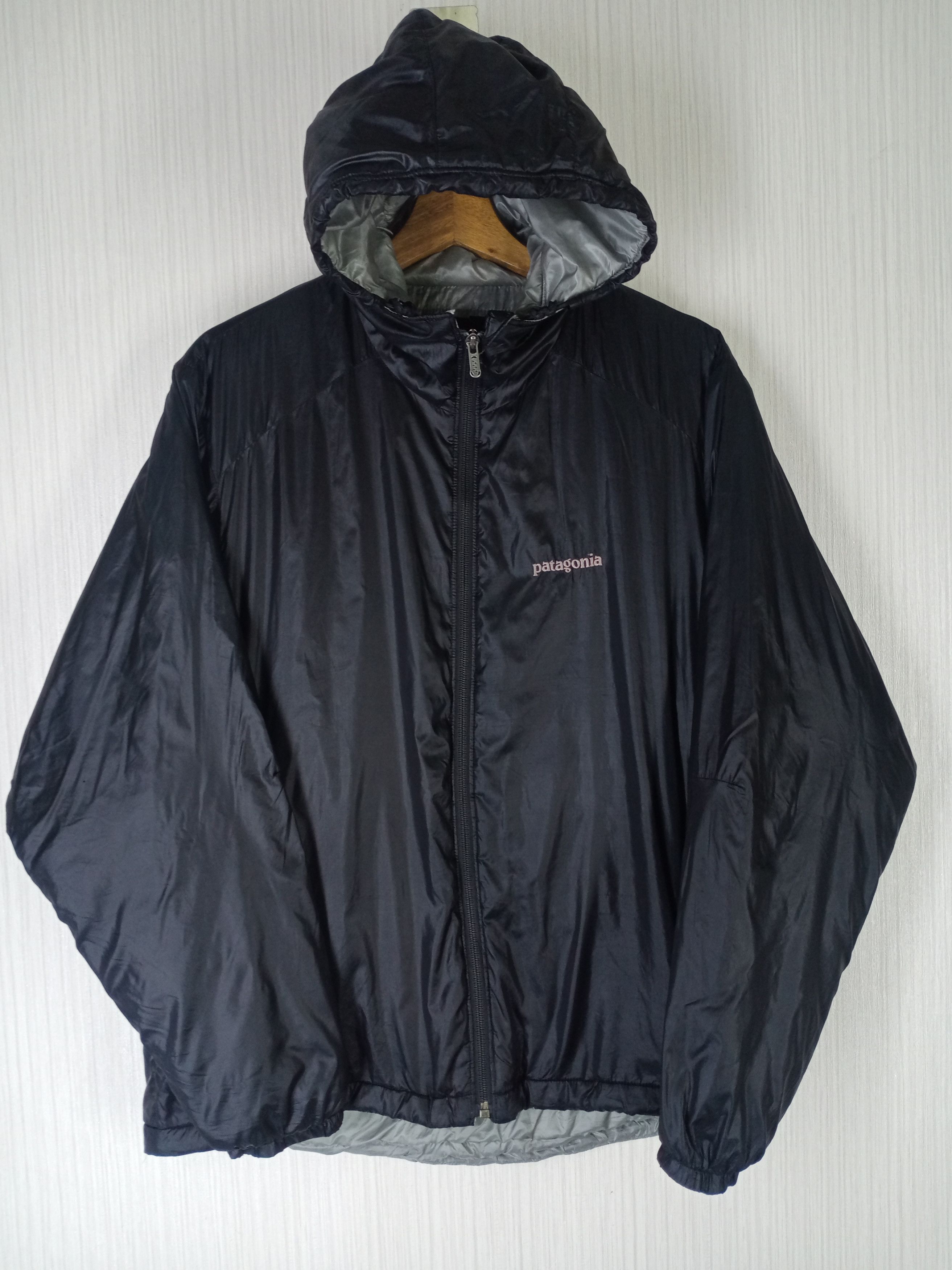 Patagonia Vintage Patagonia Puffer Hoodie Jacket Size US M / EU 48-50 / 2 - 1 Thumbnail