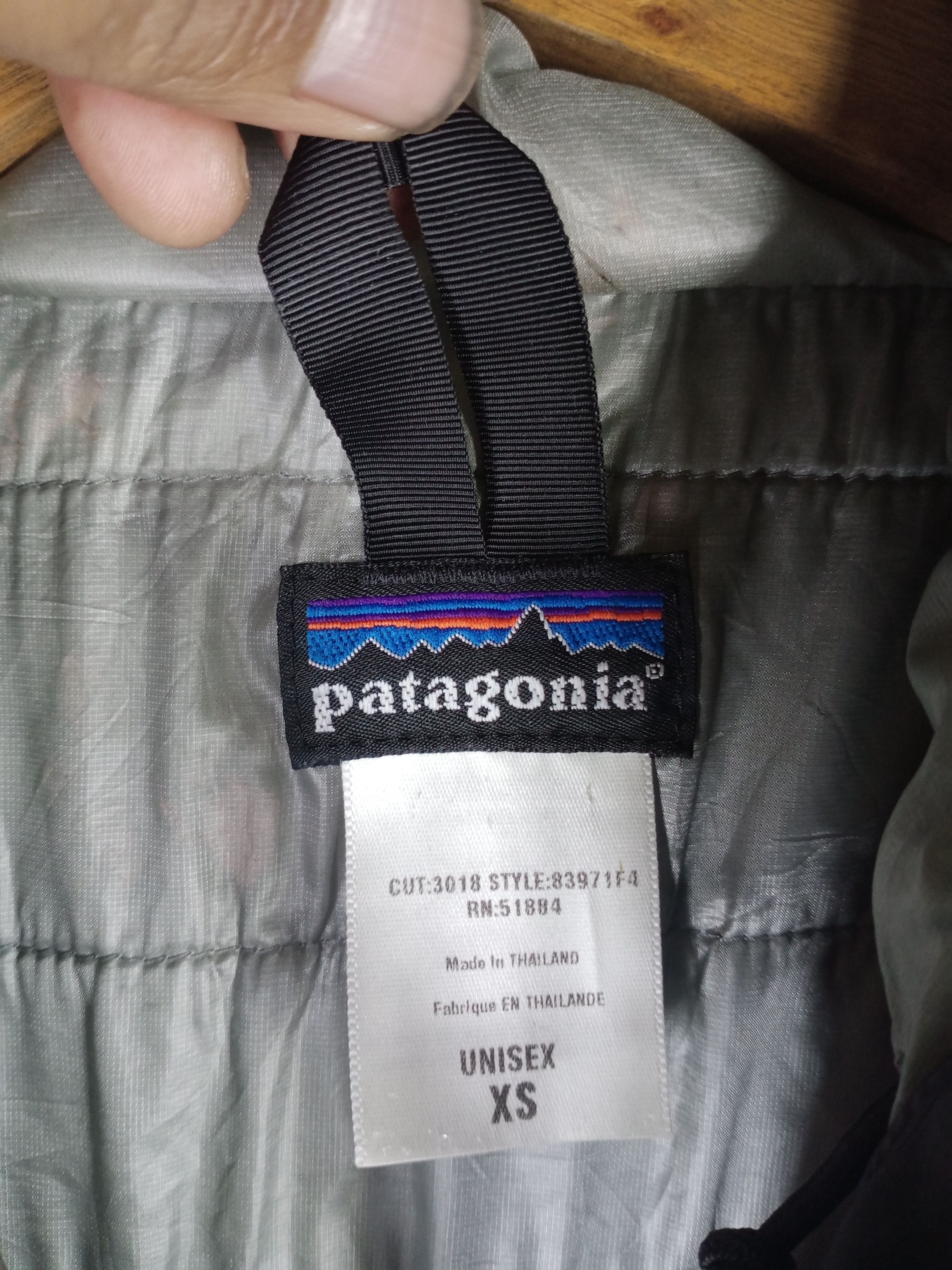 Patagonia Vintage Patagonia Puffer Hoodie Jacket Size US M / EU 48-50 / 2 - 7 Thumbnail