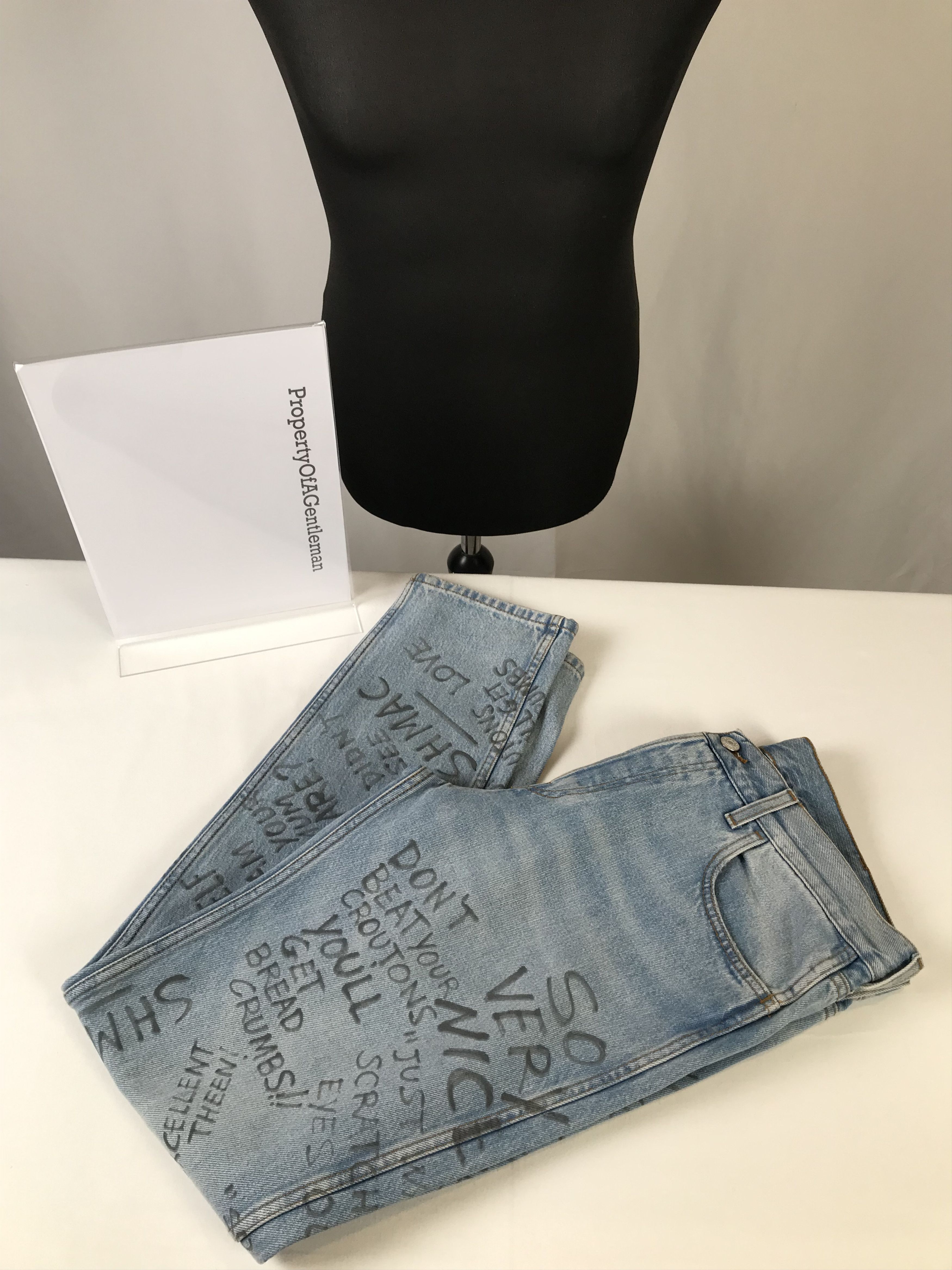 Gucci Gucci Blue Jeans With Handwritten Text Print Size US 33 - 3 Thumbnail