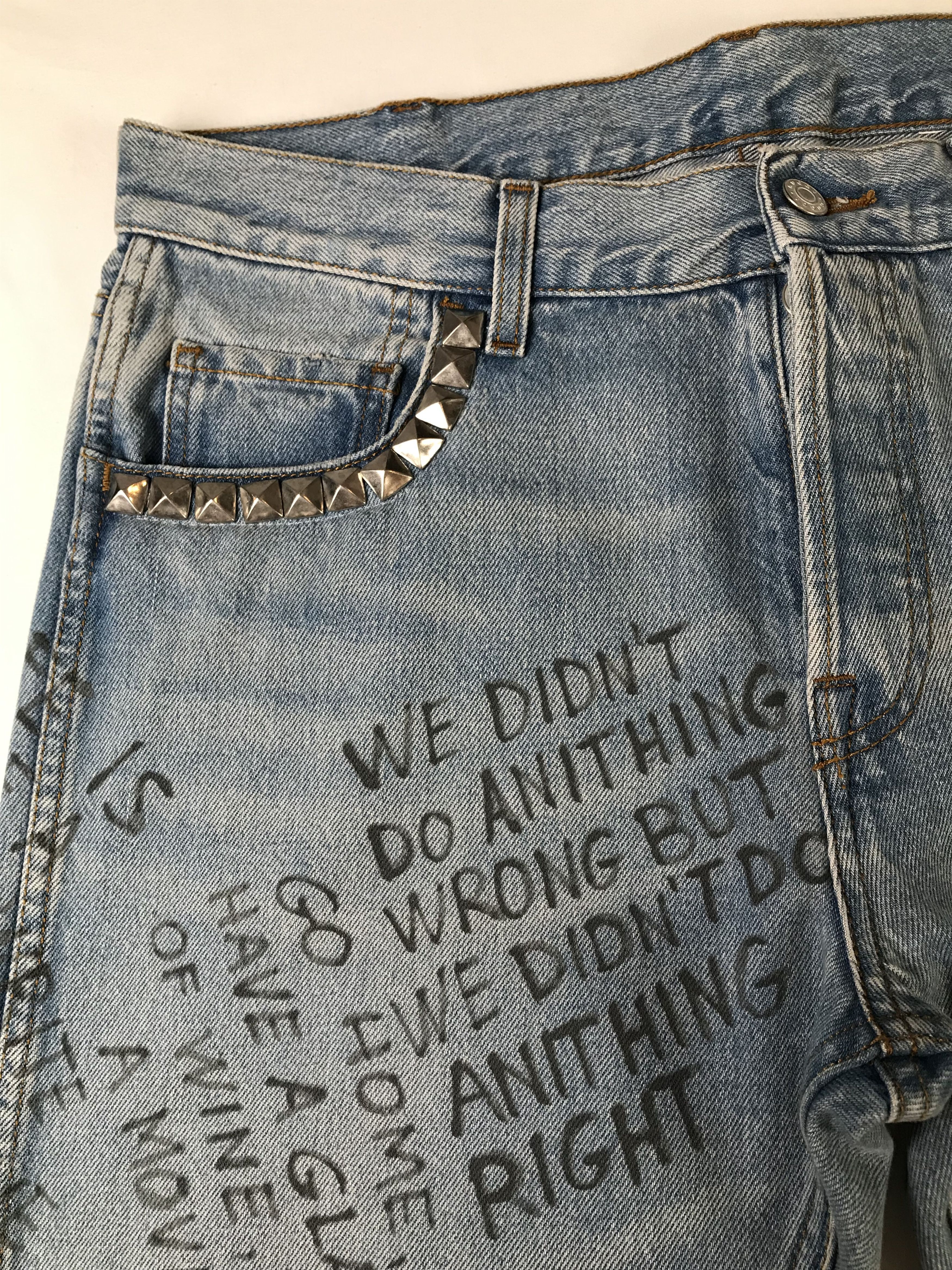 Gucci Gucci Blue Jeans With Handwritten Text Print Size US 33 - 8 Thumbnail