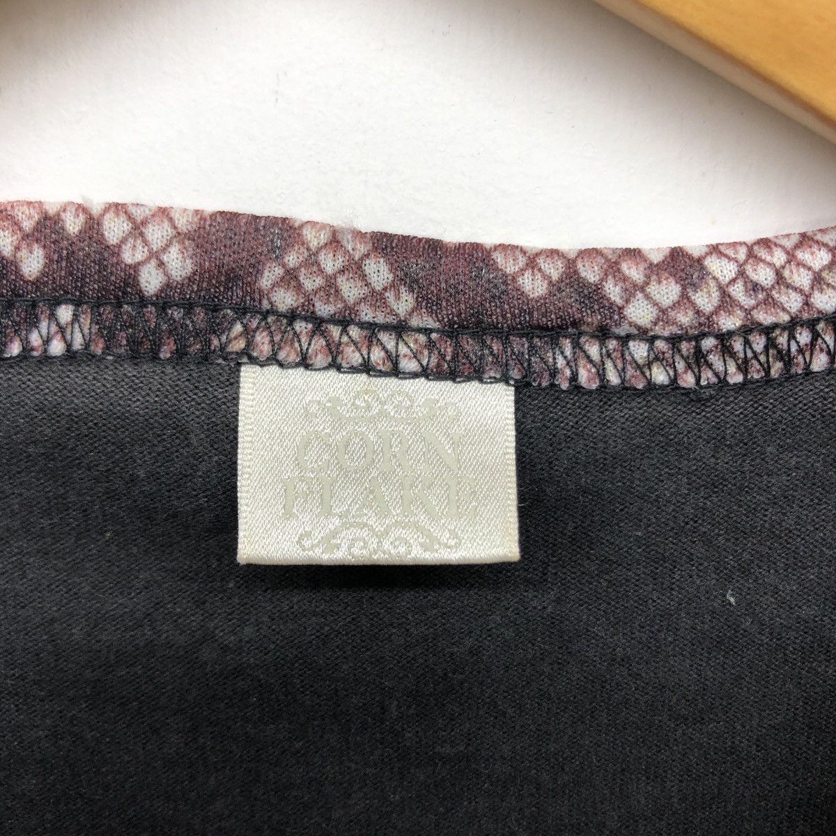 Other Snake Skin Design by CORN FLAKE T Shirt #1082-37 Size US M / EU 48-50 / 2 - 3 Thumbnail
