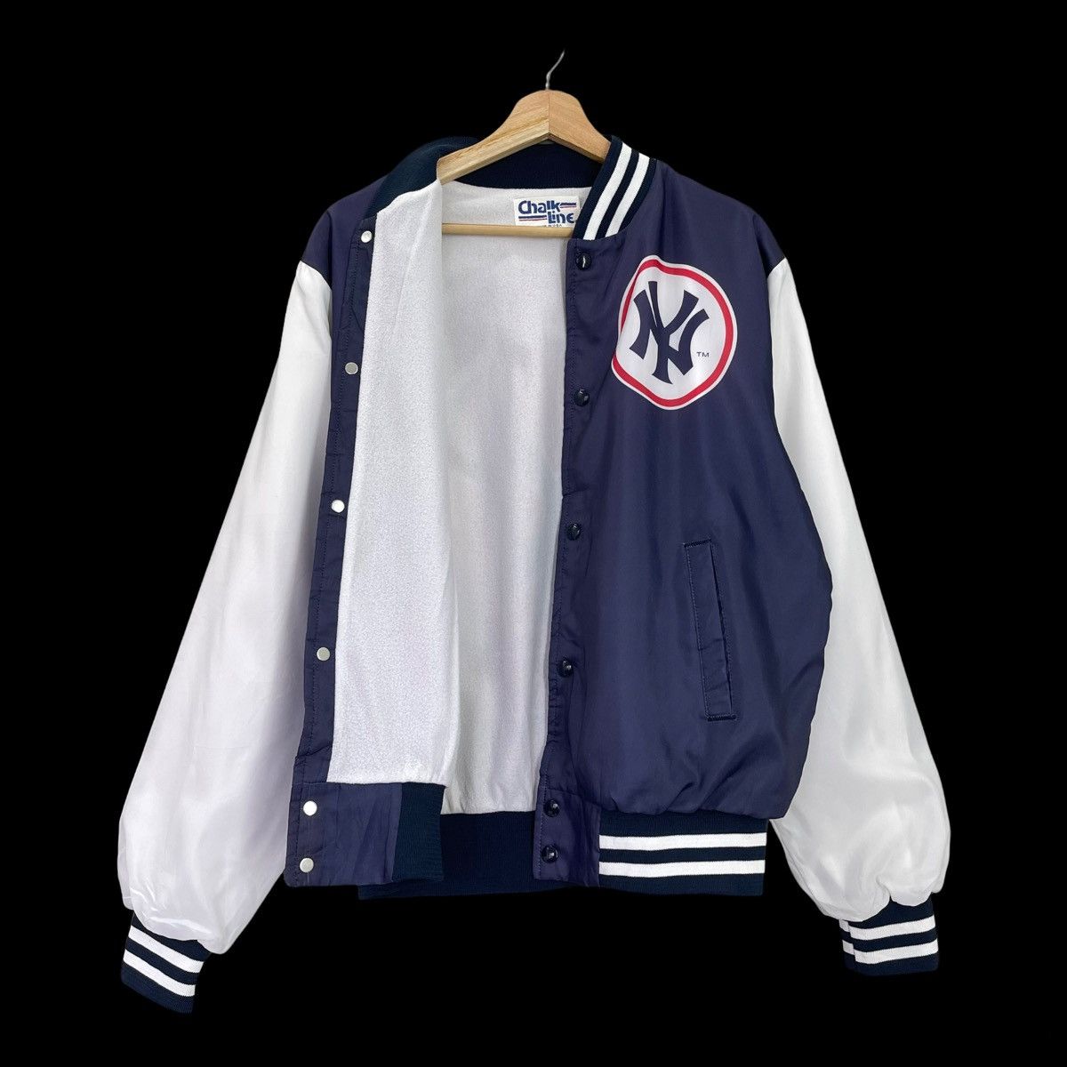 MLB 90s MLB New York Yankees Big Logo Light Jacket Size M Size US M / EU 48-50 / 2 - 10 Thumbnail
