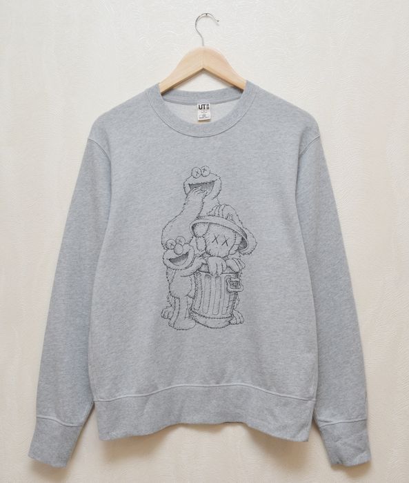 Kaws x sesame street cheap sweatshirt