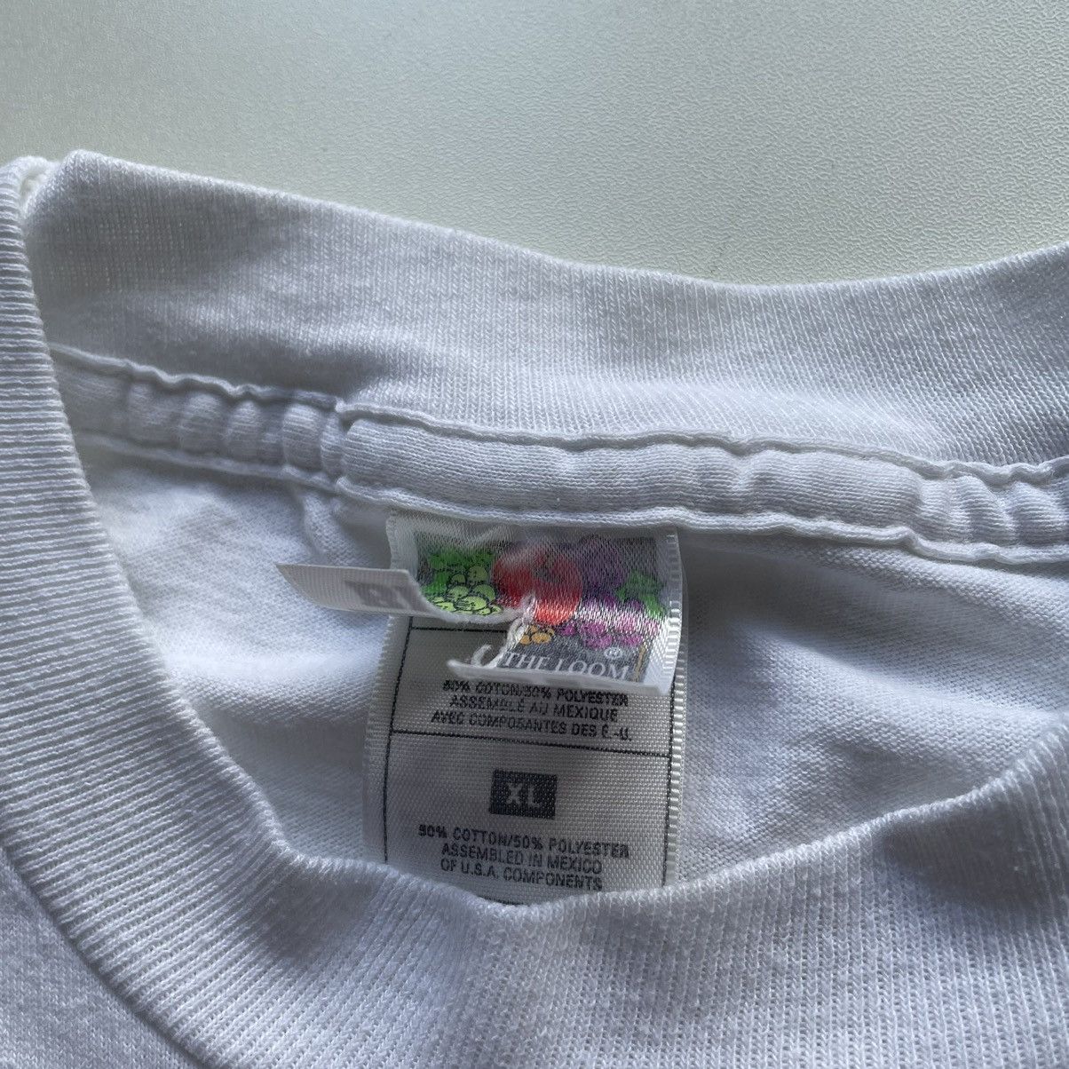 Vintage Vintage 90s Jesus Christ Art Graphic T Shirt White XL Rare Size US XL / EU 56 / 4 - 3 Thumbnail