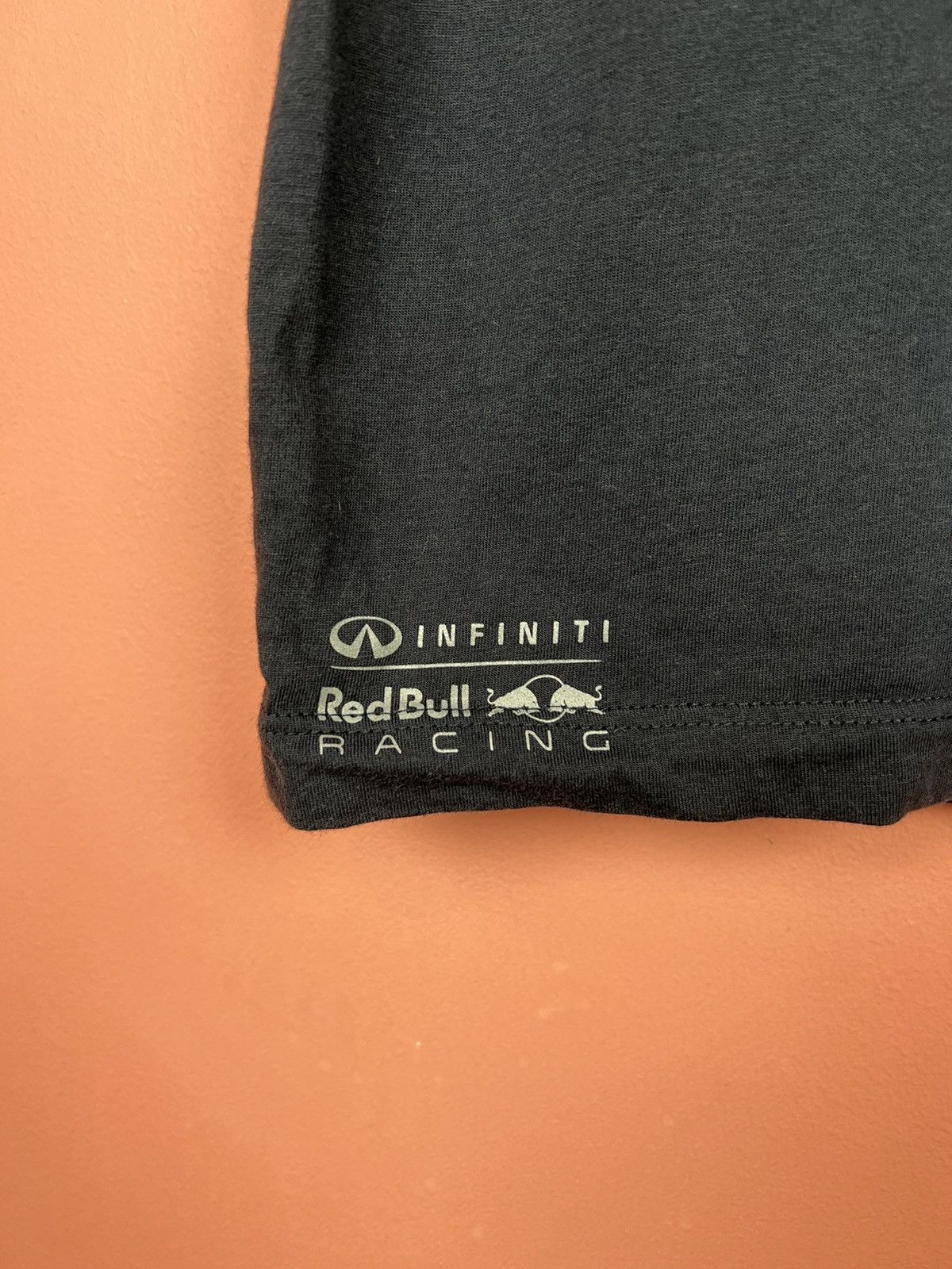 Pepe Jeans × Red Bull Pepe jeans red bull tee shirt hype racing Size US L / EU 52-54 / 3 - 2 Thumbnail