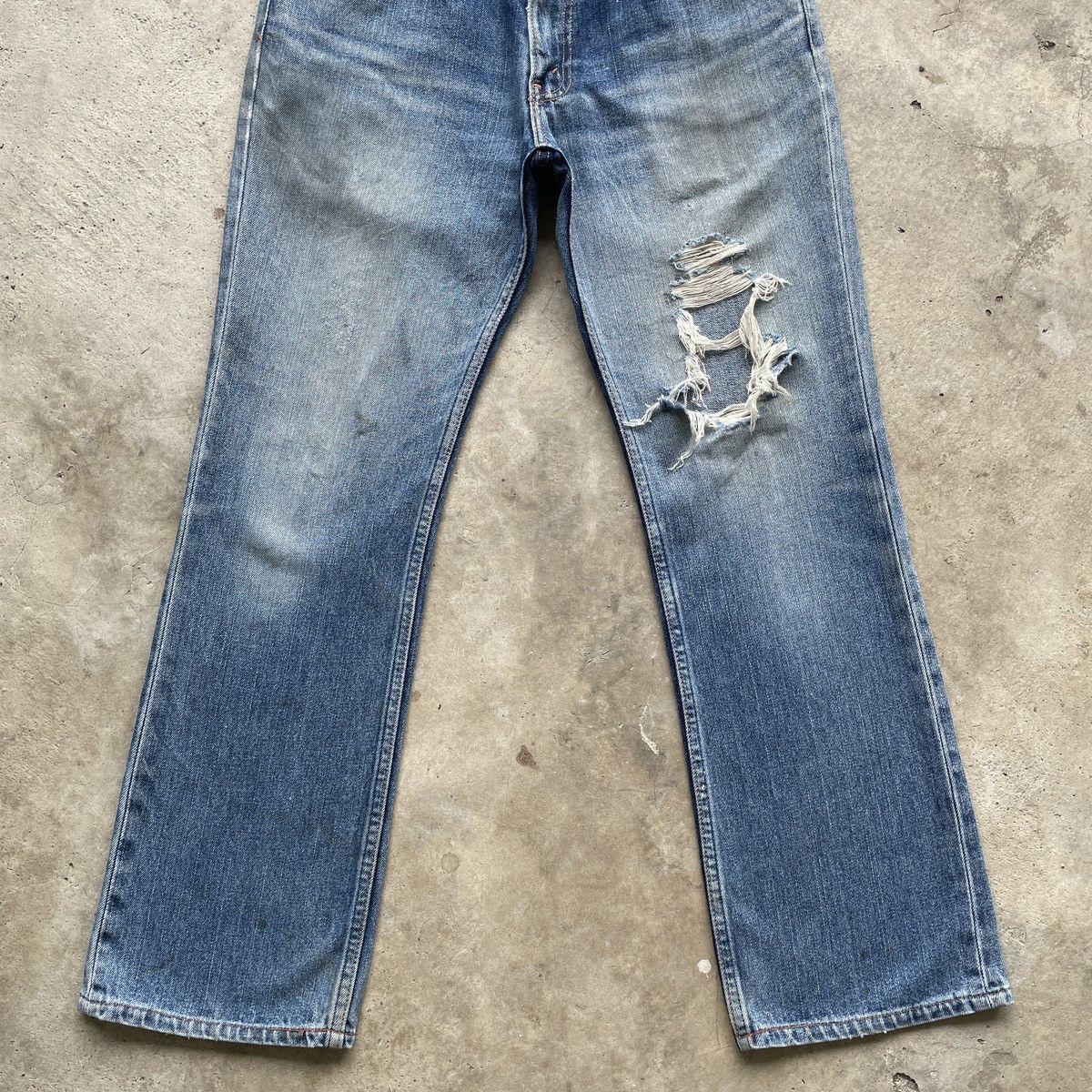 Levi's W30🔥 Vintage Levi’s 557 Faded Denim Jeans Pants Distressed Size US 30 / EU 46 - 4 Thumbnail