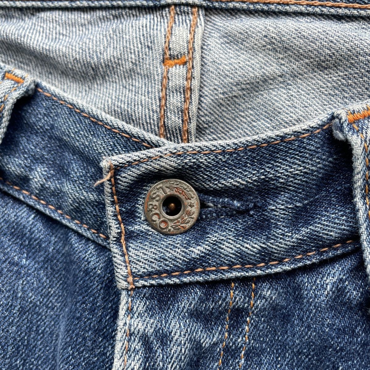Levi's W30🔥 Vintage Levi’s 557 Faded Denim Jeans Pants Distressed Size US 30 / EU 46 - 6 Thumbnail