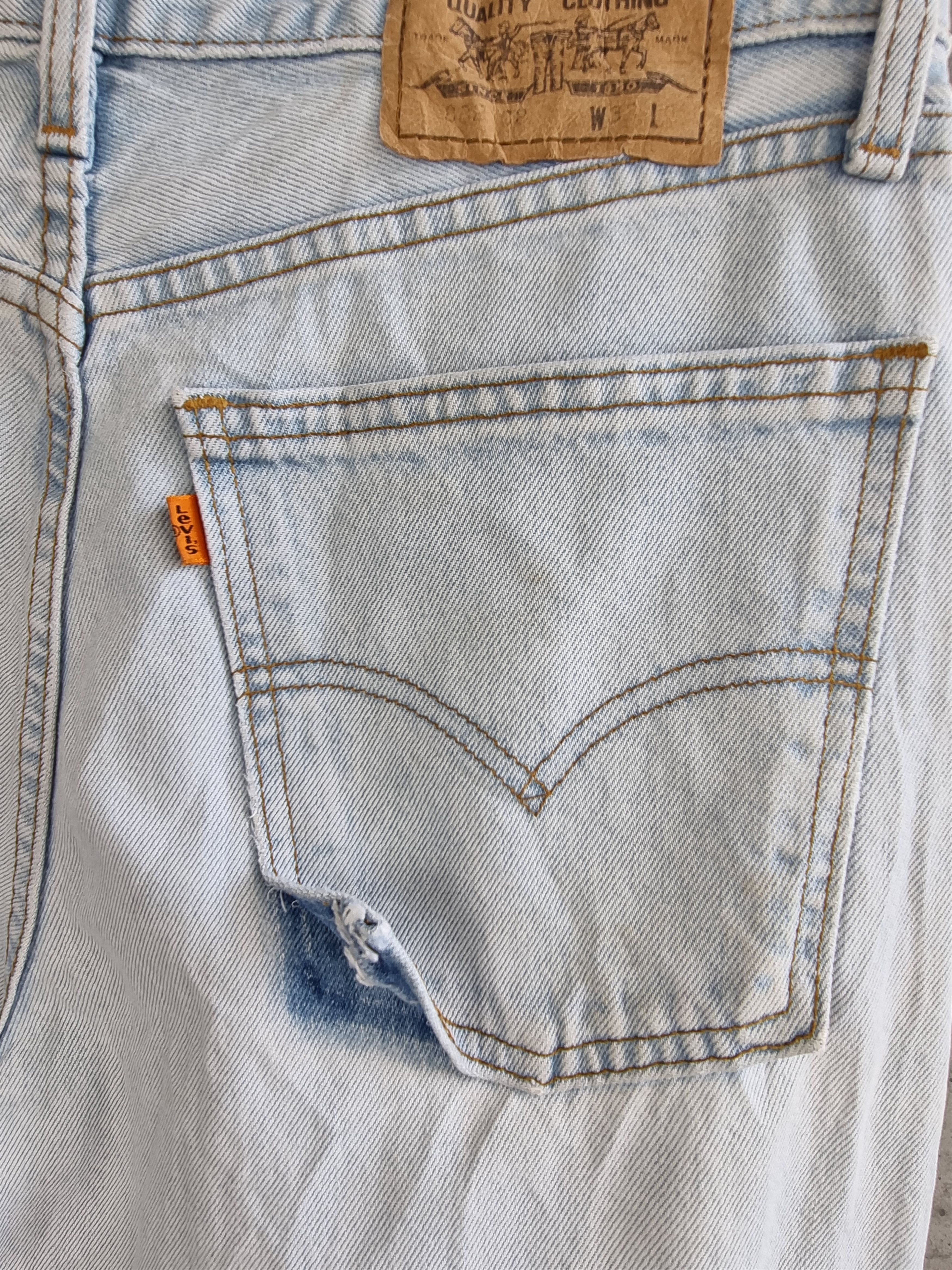 Levi's × Levi's Vintage Clothing 1998 SunFaded Levi's 615 Light Blue Denim Jeans Size US 32 / EU 48 - 8 Thumbnail