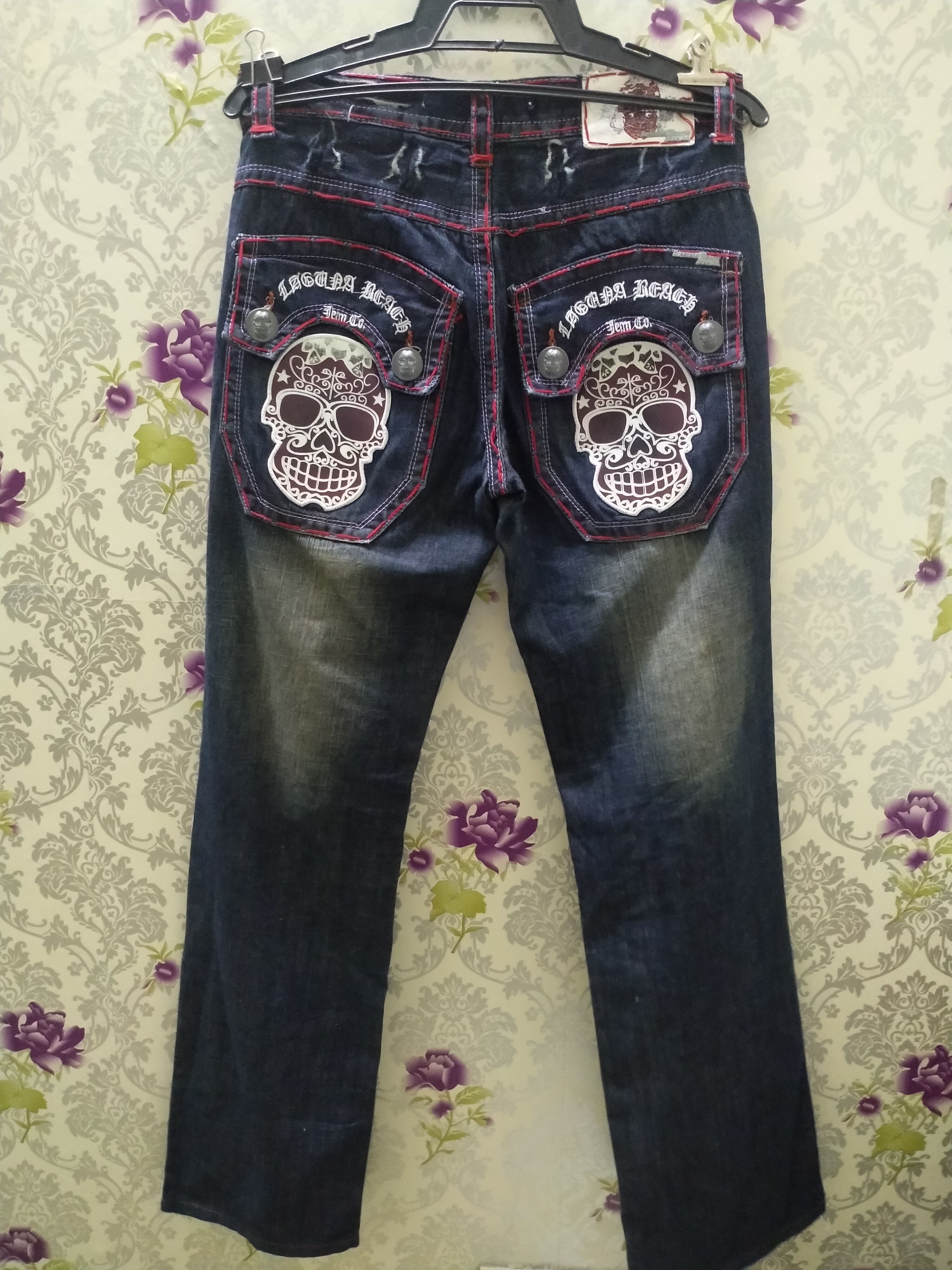 Other LAGUNA BEACH JEANS/MASTER MIND DESIGNER BIG LOGO BACK Size US 31 - 2 Thumbnail