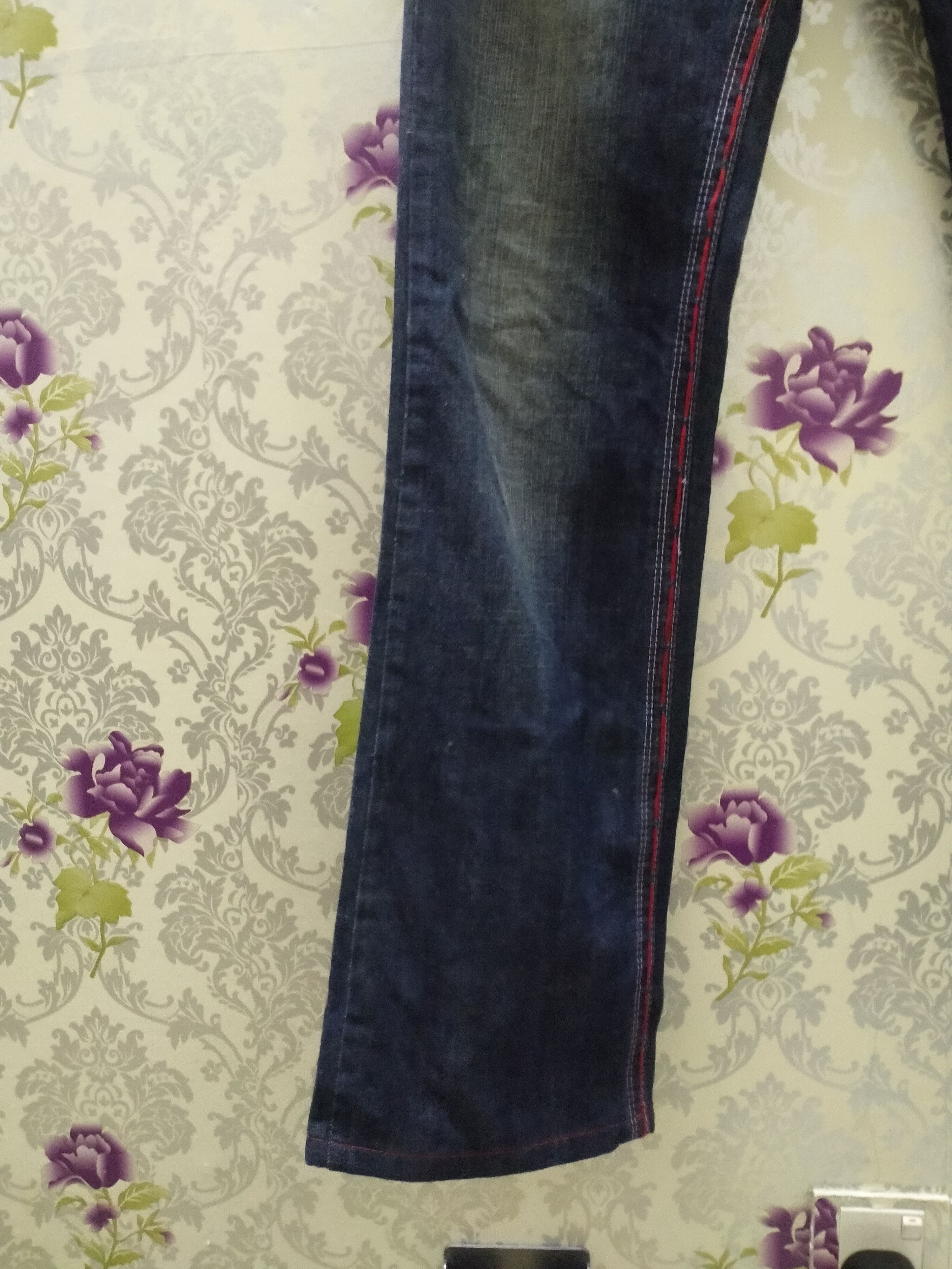 Other LAGUNA BEACH JEANS/MASTER MIND DESIGNER BIG LOGO BACK Size US 31 - 14 Thumbnail