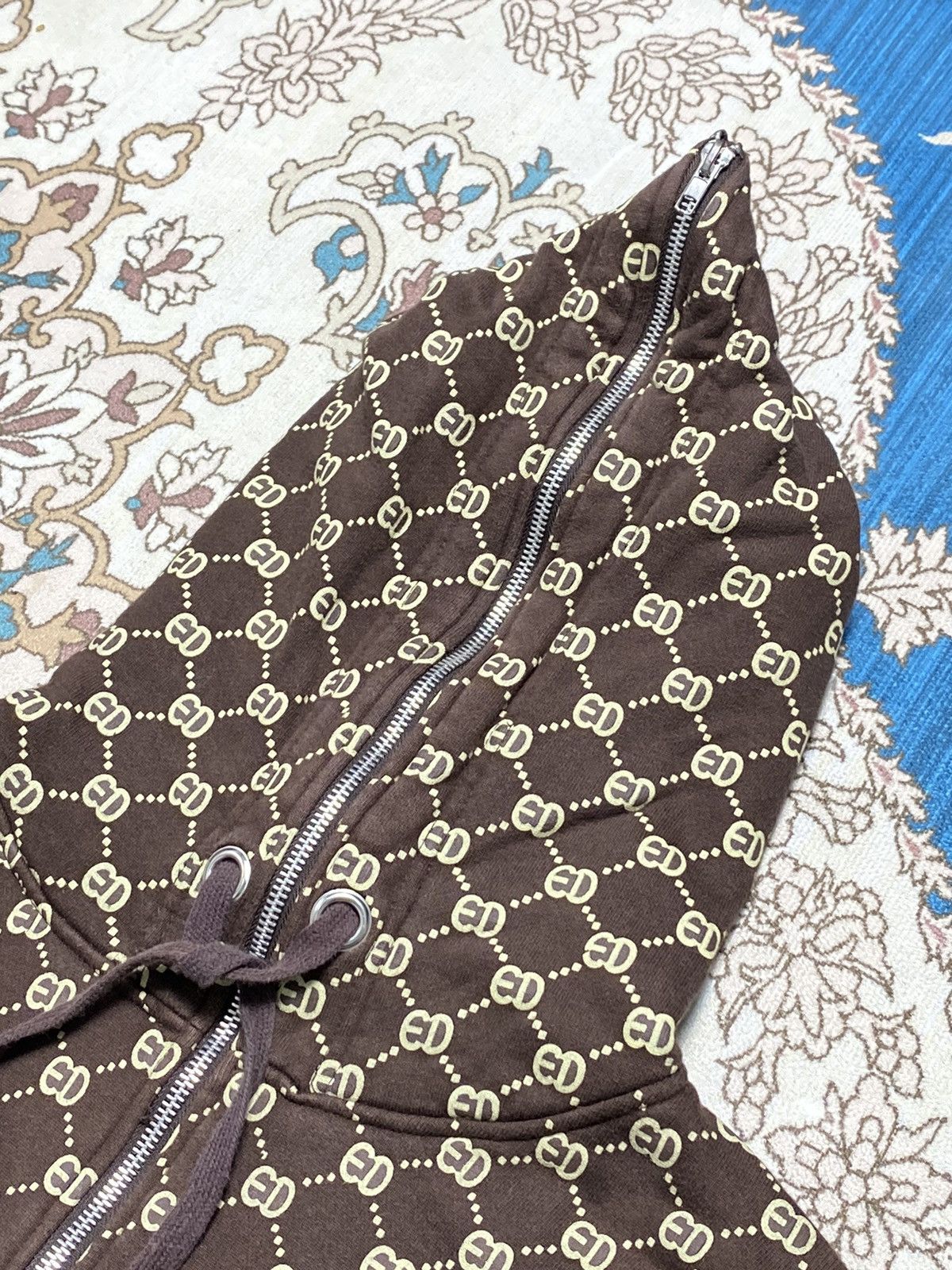 Japanese Brand Vintage Endure Brown Monogram Shark/ Travis FlackoGucciScott Size US L / EU 52-54 / 3 - 4 Thumbnail