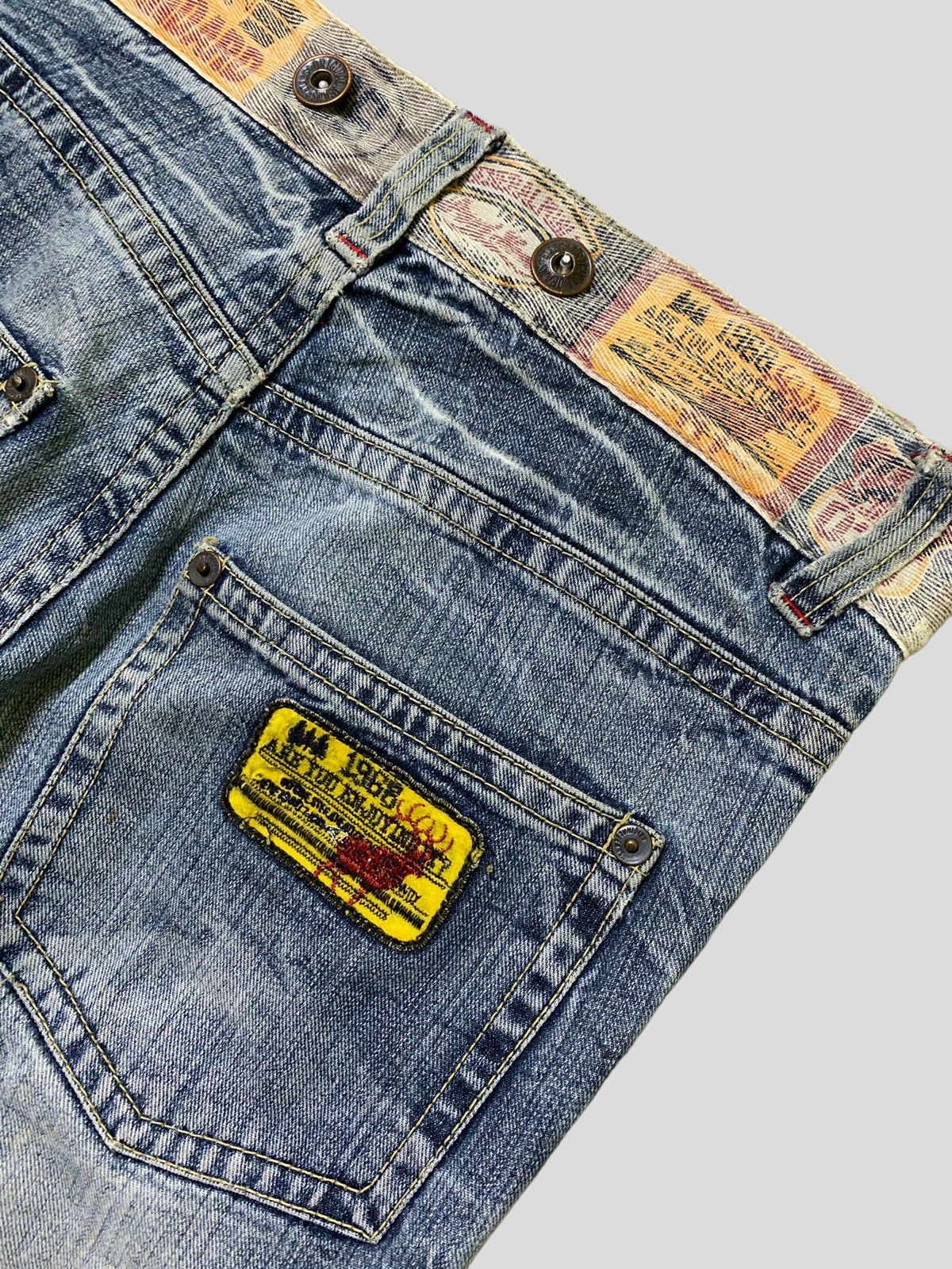 Japanese Brand ORIGINAL JEANS Patches & Print Acid Wash Low Waist Denim Size US 30 / EU 46 - 14 Thumbnail