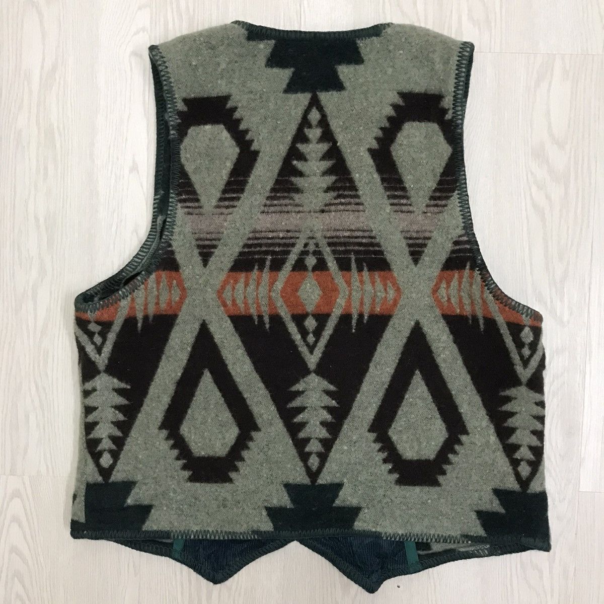 Native × Vintage 💥Offer me💥 Vintage Navajo Wool Vest Aztec Mountain Native Size US M / EU 48-50 / 2 - 2 Thumbnail