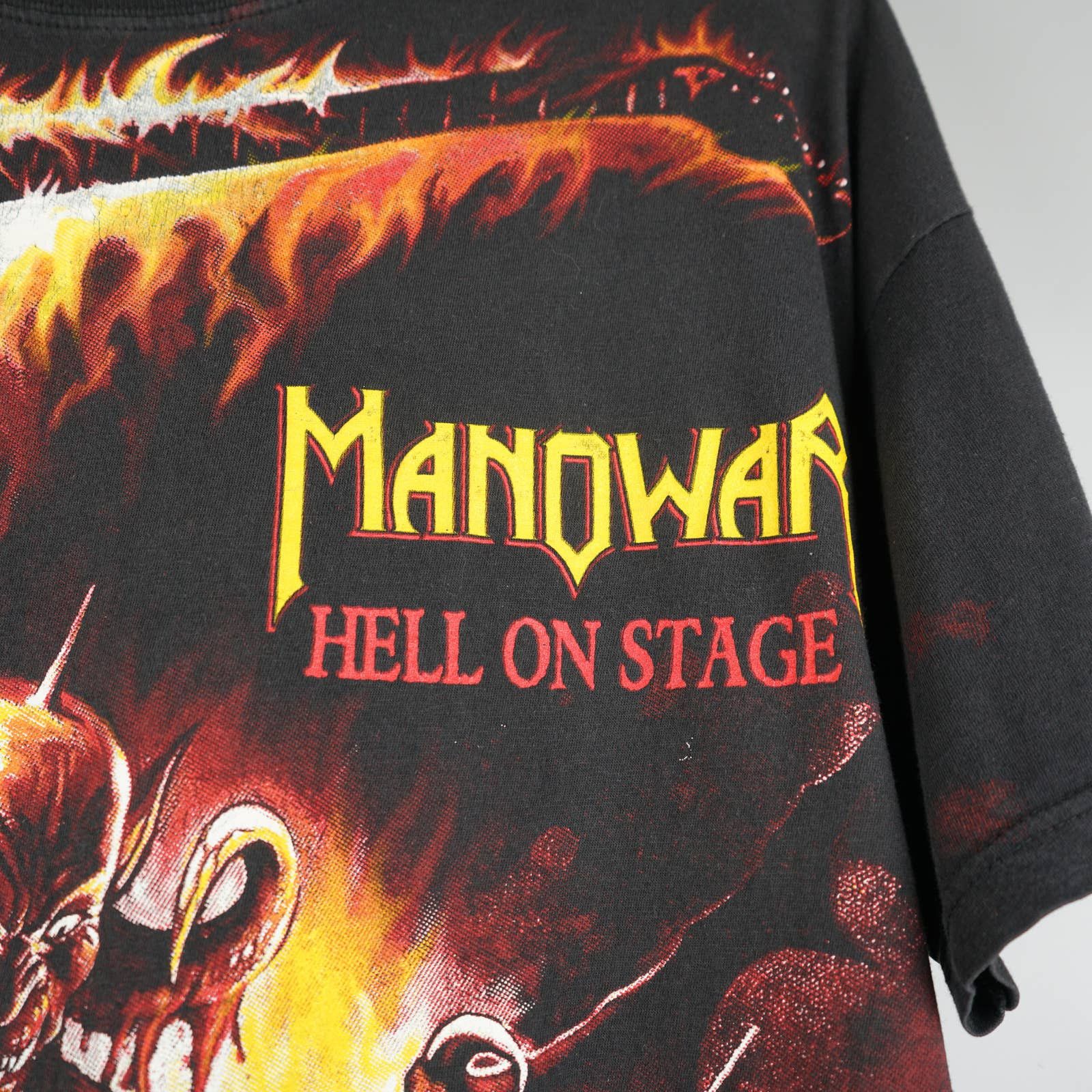 Band Tees 1999 Manowar T-shirt Hell On Stage Size US XL / EU 56 / 4 - 2 Thumbnail