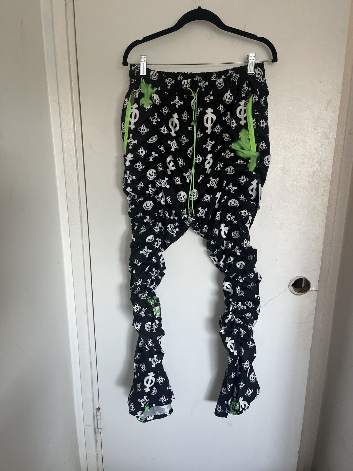 Other Korean Streetwear Brand Skoot Hand Me Downs Stacked Pants M Size US 30 / EU 46 - 1 Thumbnail