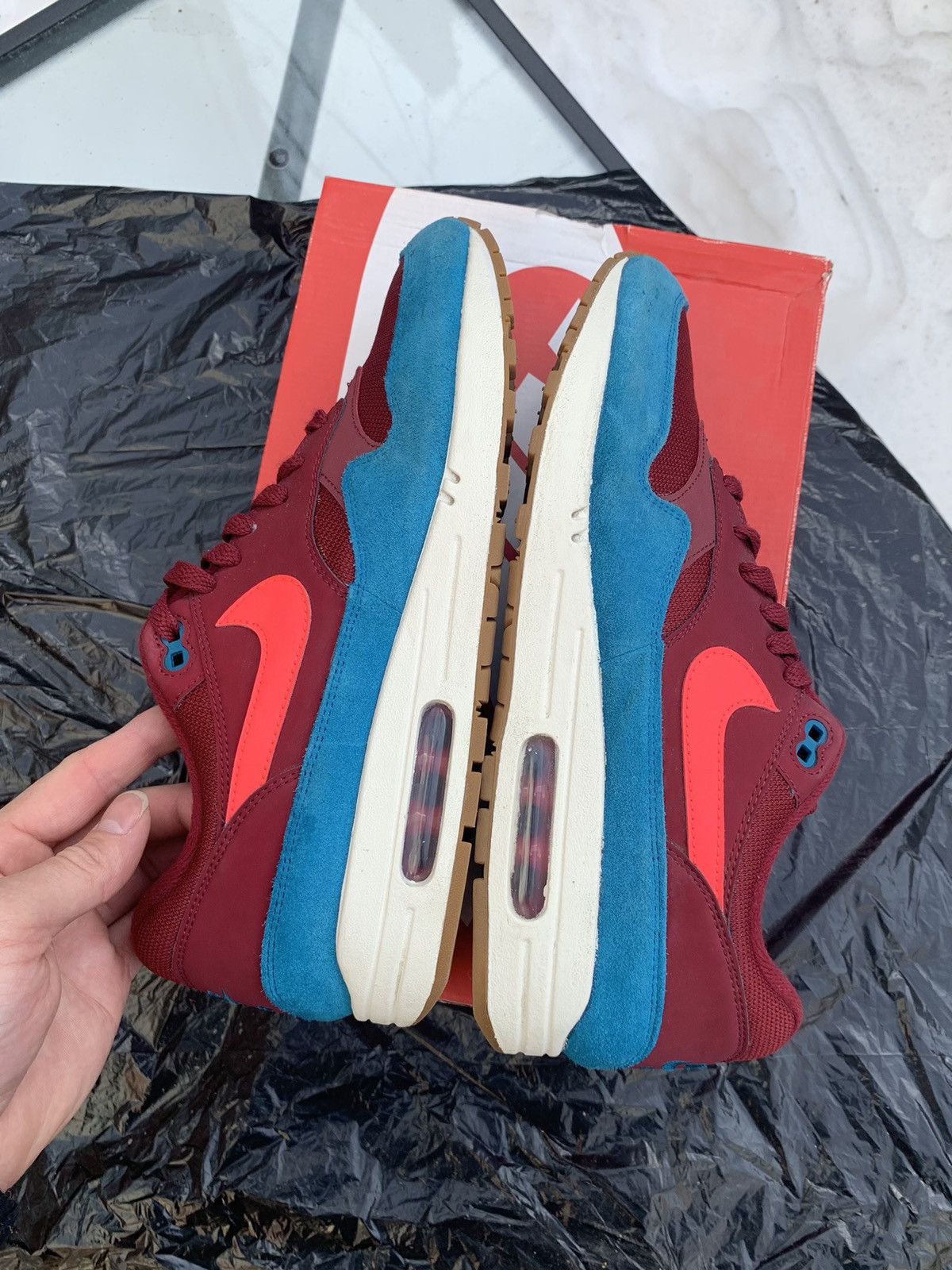 Nike Air Max 1 Burgundy Teal 2018 Size US 11 / EU 44 - 6 Thumbnail