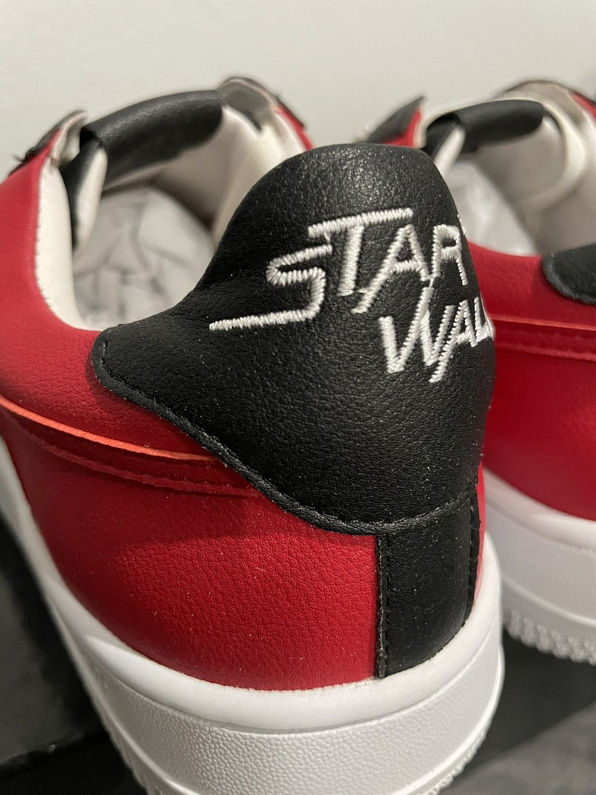 Japanese Brand Japan Exclusive Starwalk Force One Bred Low Size US 9 / EU 42 - 4 Thumbnail