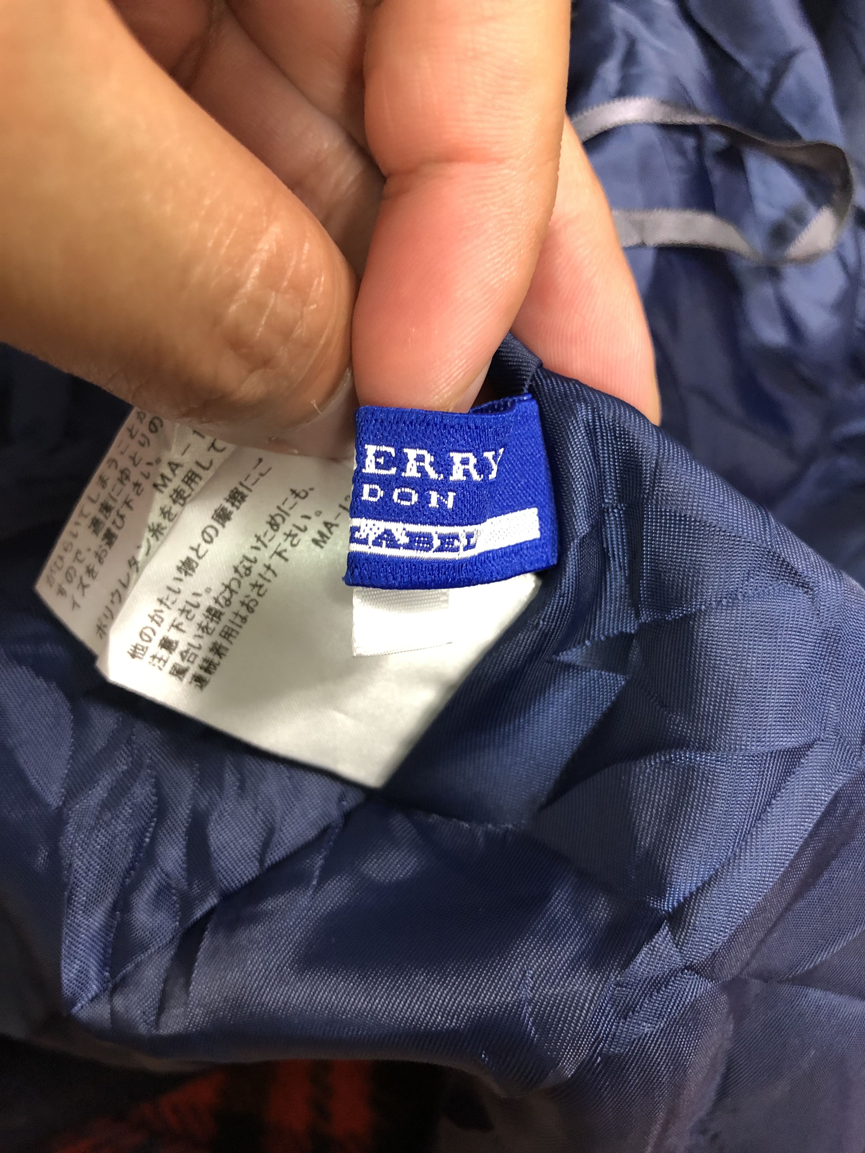 Burberry BLUE LABEL HIGH ELASTIC WAIST CHECKED PLEATED WOOL SKIRT Size 25" / US 0 / IT 36 - 10 Thumbnail