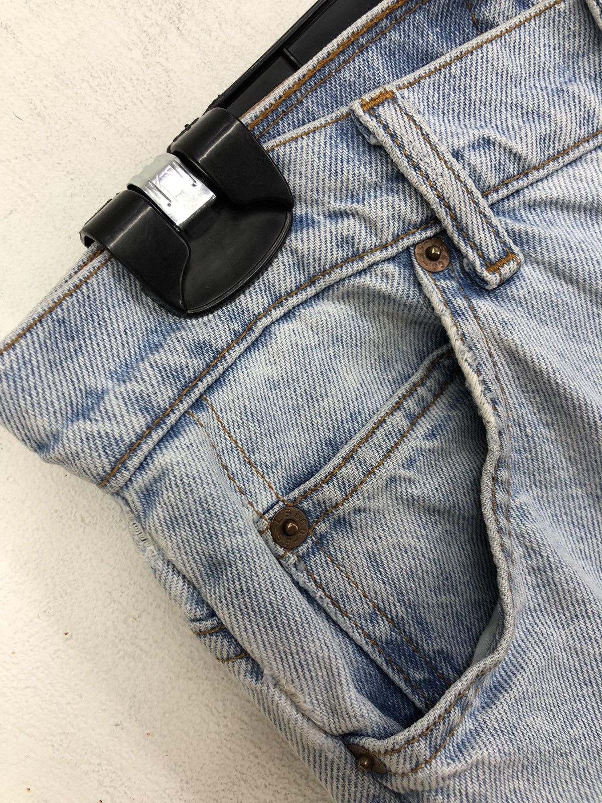 Other Vintage Levis 505 Regular Fit Orange Tab Light Wash Jeans Size US 30 / EU 46 - 4 Thumbnail