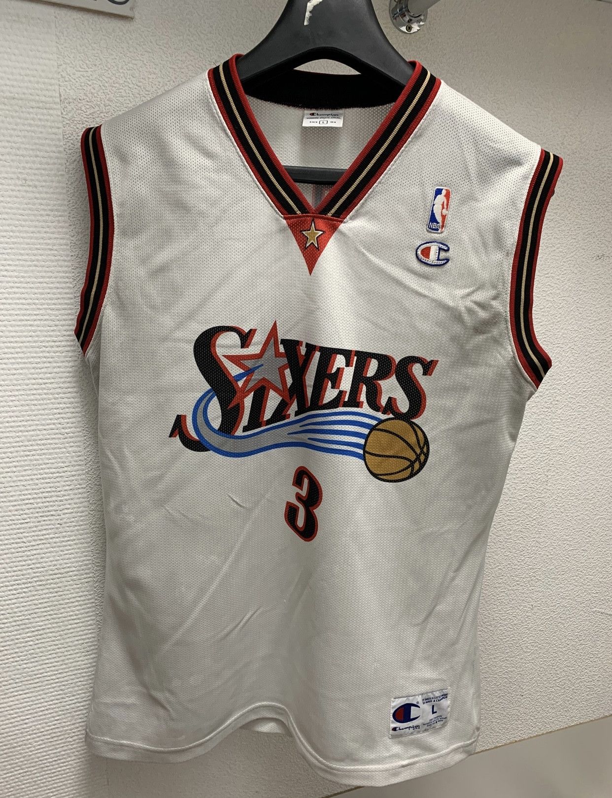 Champion Iverson 3 champion nba vintage Philadelphi 3 white L jersey Size US L / EU 52-54 / 3 - 1 Thumbnail