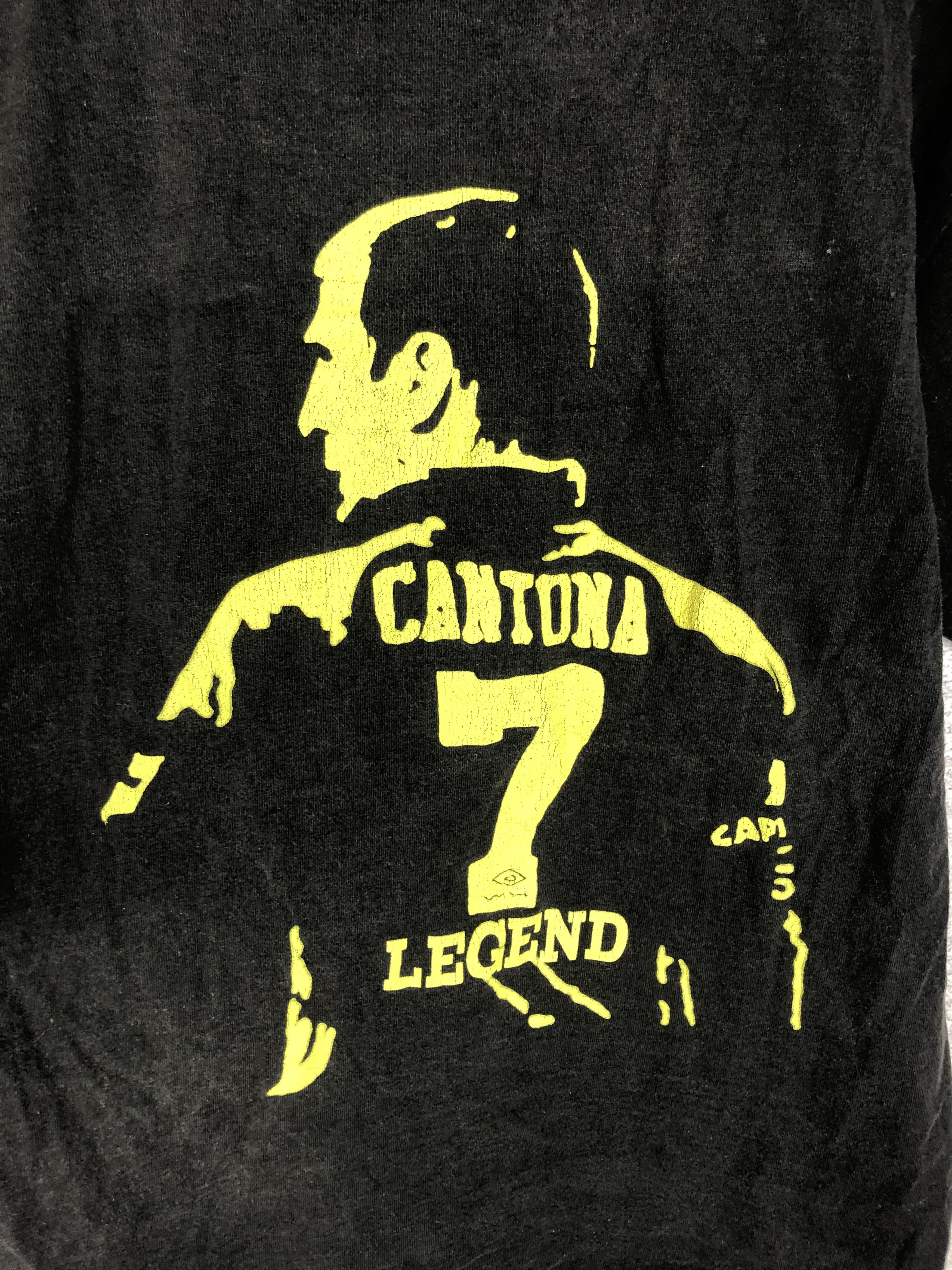 Vintage Vintage Eric Cantona Manchester United Tee Soccer T-Shirt Size US L / EU 52-54 / 3 - 6 Thumbnail