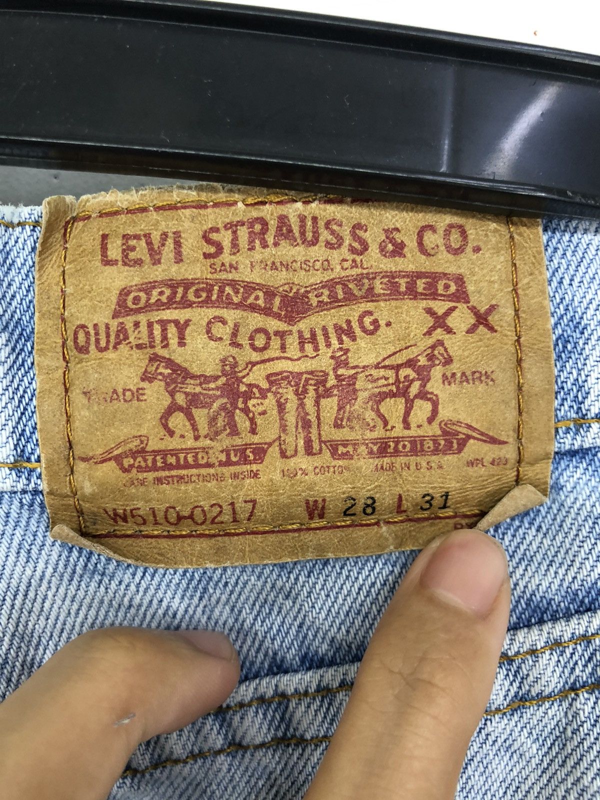 Levi's Vintage 90s Levis 510 Distressed Light Wash Jeans 25x38.5 Size 25" / US 0 / IT 36 - 20 Thumbnail