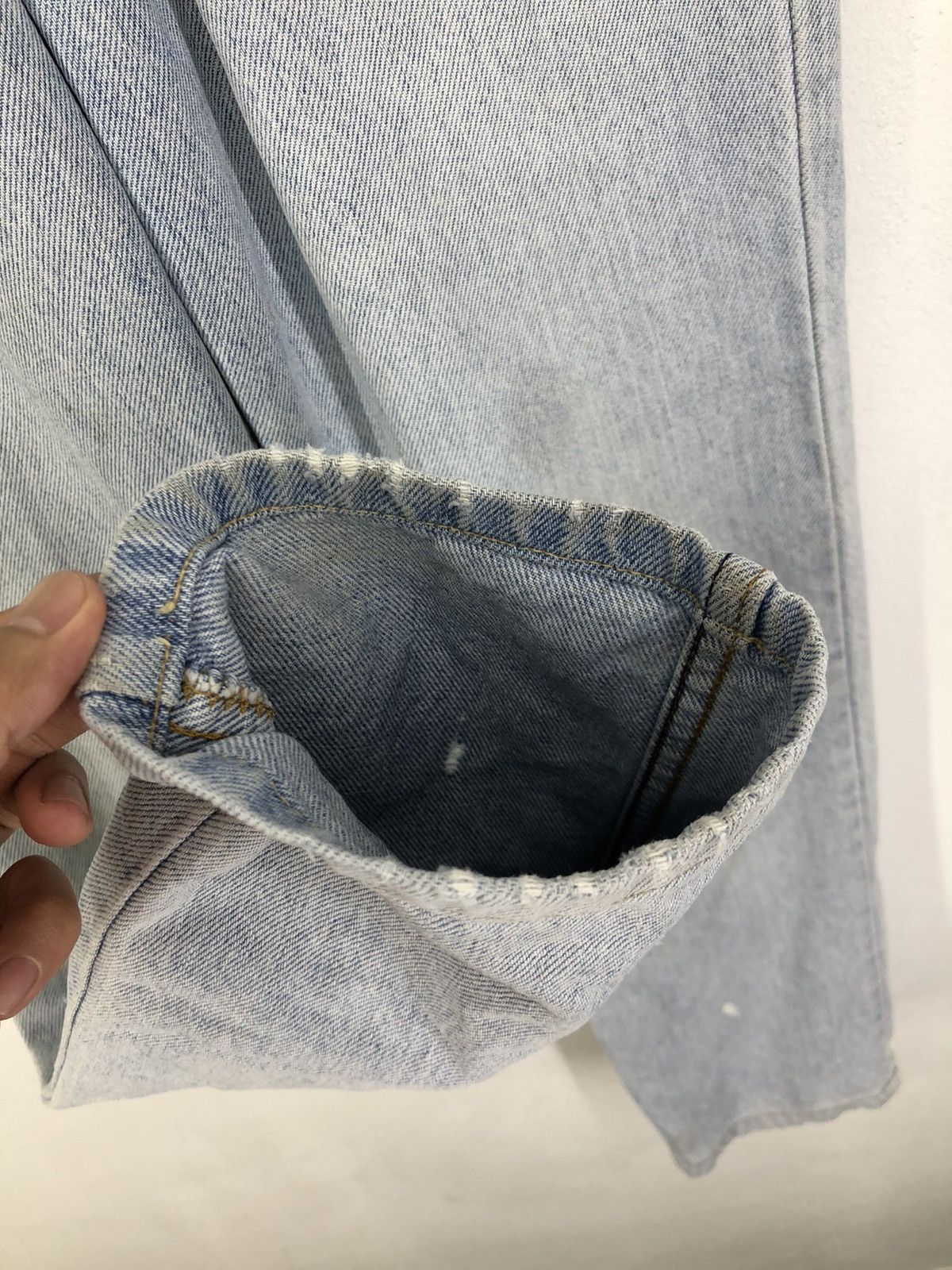 Levi's Vintage 90s Levis 510 Distressed Light Wash Jeans 25x38.5 Size 25" / US 0 / IT 36 - 18 Thumbnail