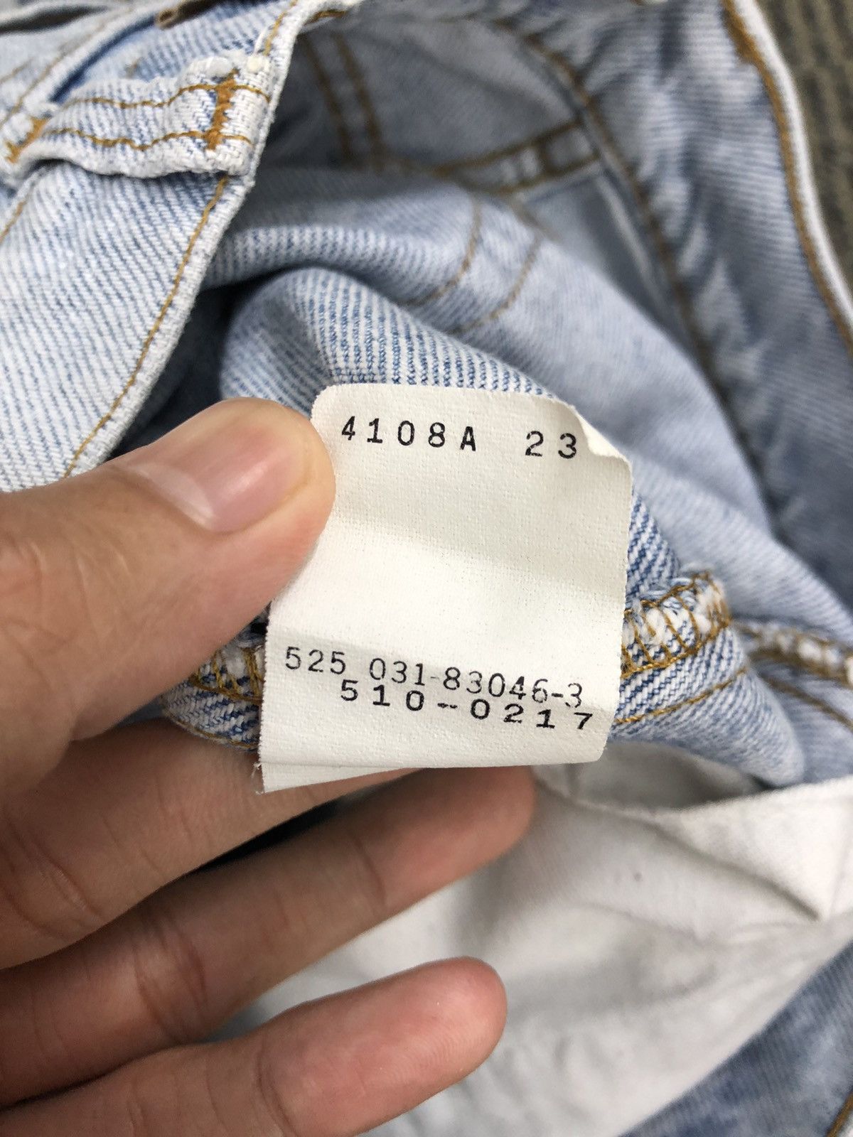 Levi's Vintage 90s Levis 510 Distressed Light Wash Jeans 25x38.5 Size 25" / US 0 / IT 36 - 22 Thumbnail