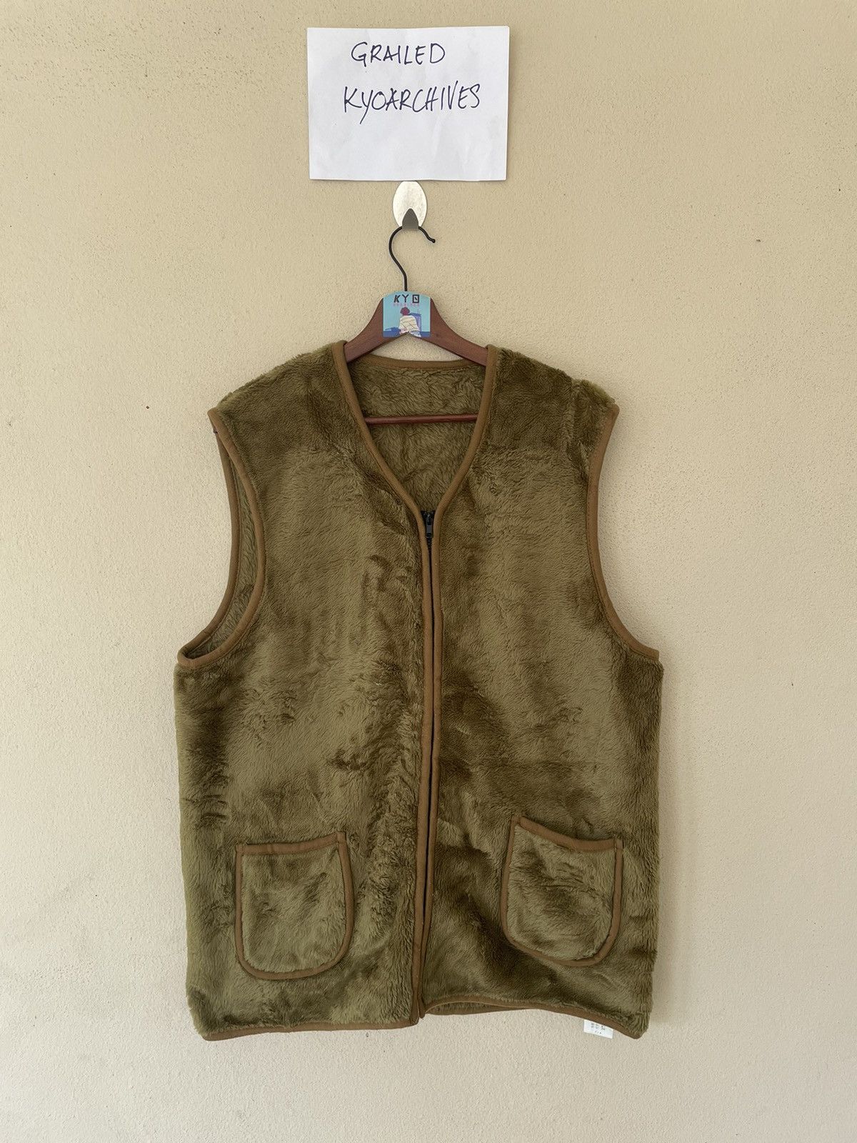 Vintage VINTAGE JAPANESE FLEECE VEST Size US L / EU 52-54 / 3 - 1 Thumbnail