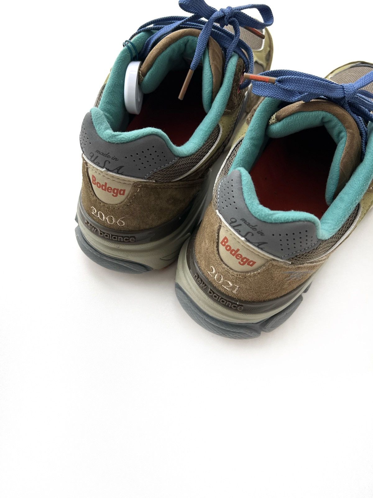 Bodega × New Balance New balance x Bodega 990v3 Here To Stay , Anniversary Size US 9 / EU 42 - 5 Thumbnail