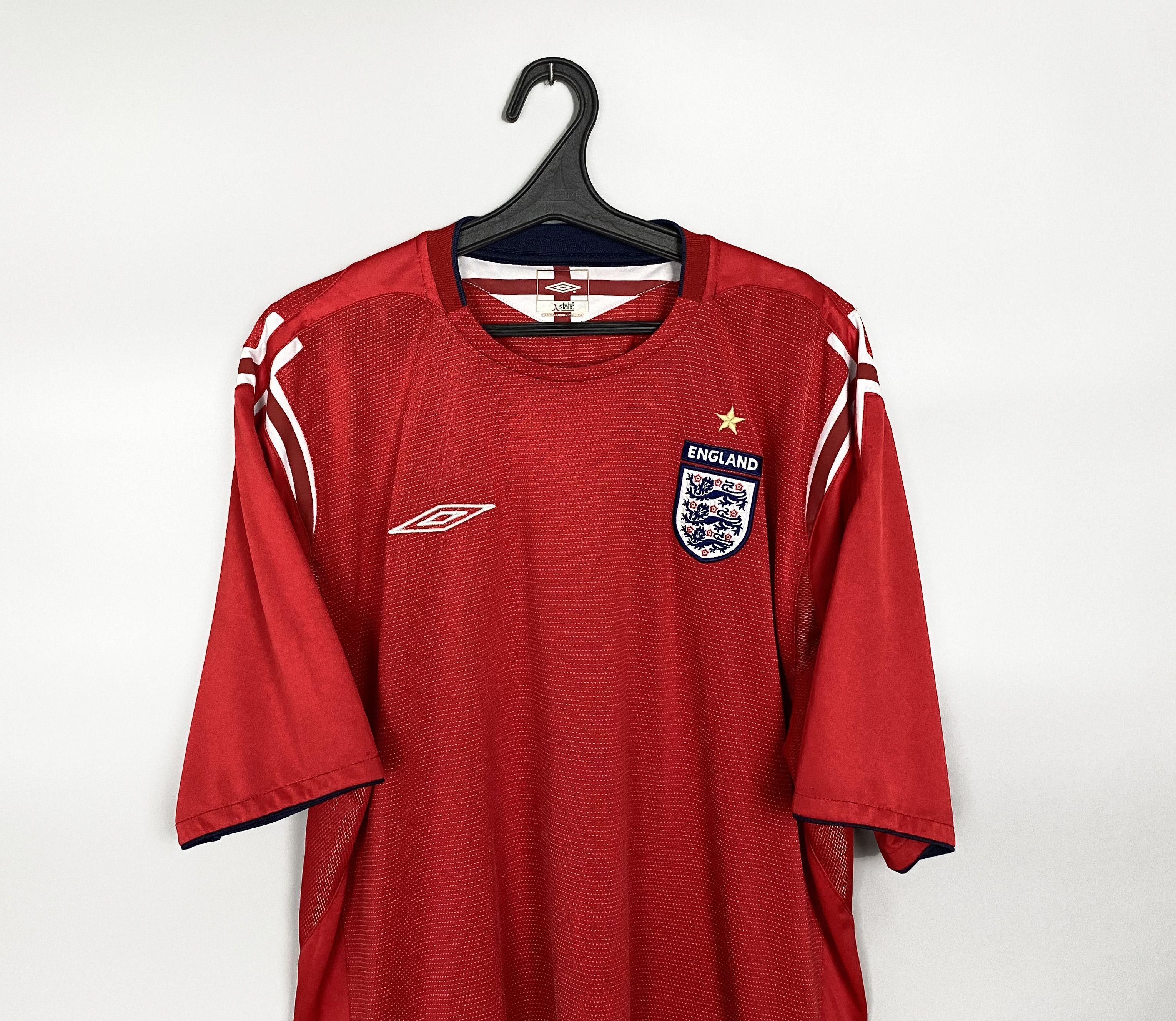 Umbro 2004 England Away Umbro Football Soccer Kit Size US XXL / EU 58 / 5 - 2 Thumbnail