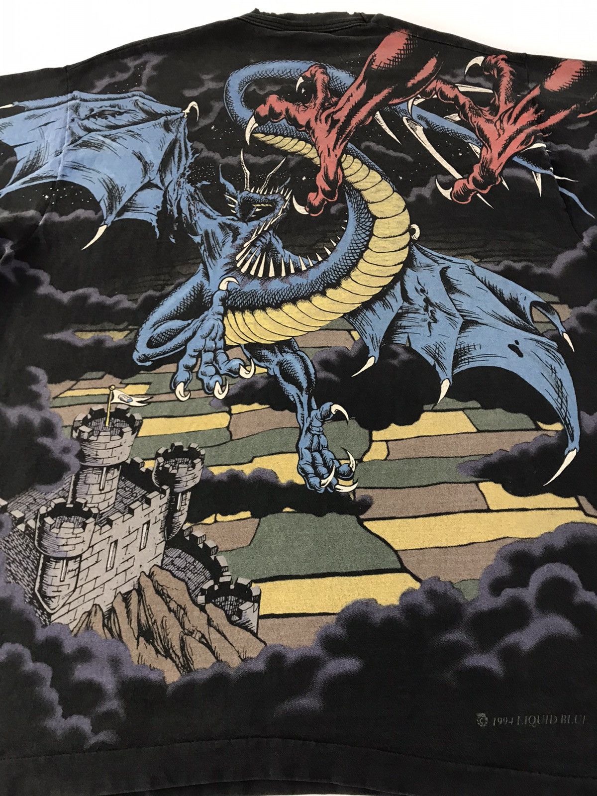 Liquid Blue 90s 1994 Fighting Duel Dragon Overprinted Single Stitch Tee Size US XL / EU 56 / 4 - 4 Thumbnail