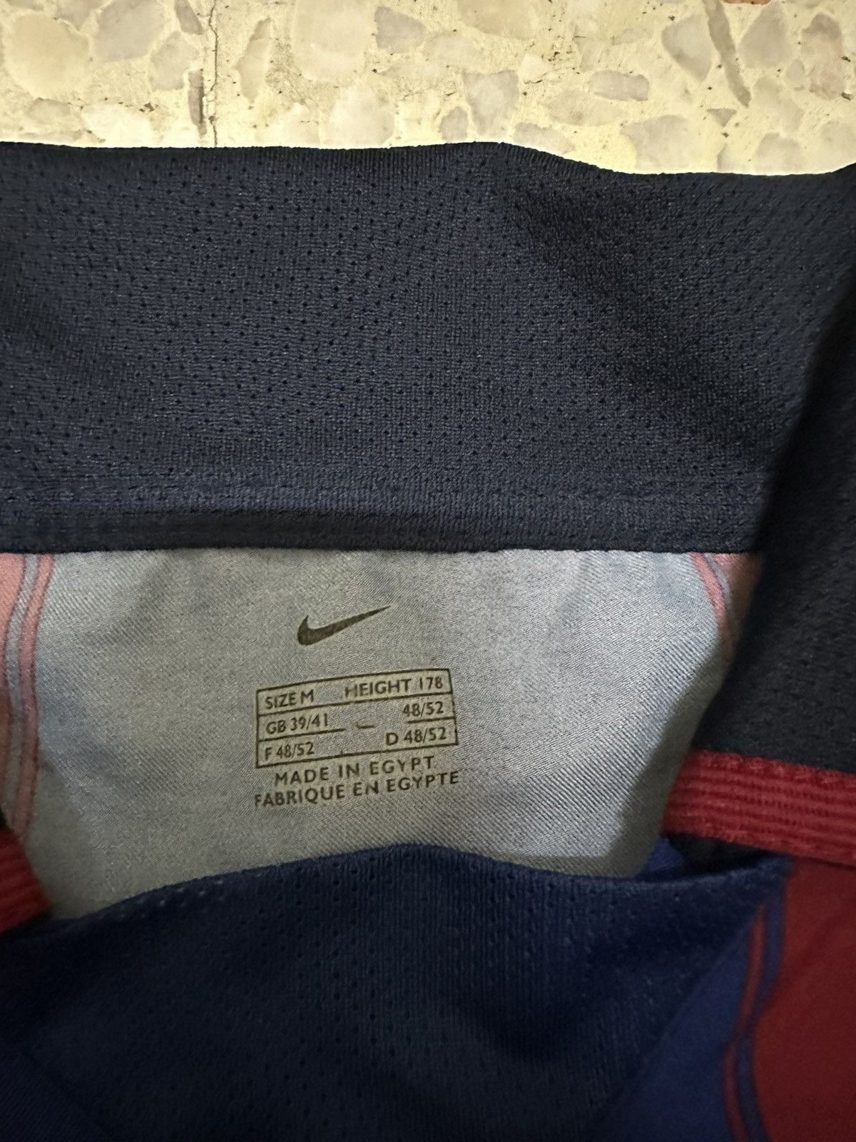 Nike Vintage Nike Barcelona FC Ronaldinho Jersey No 10 Size US M / EU 48-50 / 2 - 5 Thumbnail