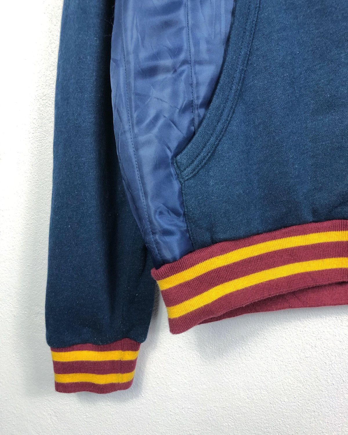 Everlast Rare Everlast Embroidered Logo Hoodie Size US L / EU 52-54 / 3 - 5 Thumbnail