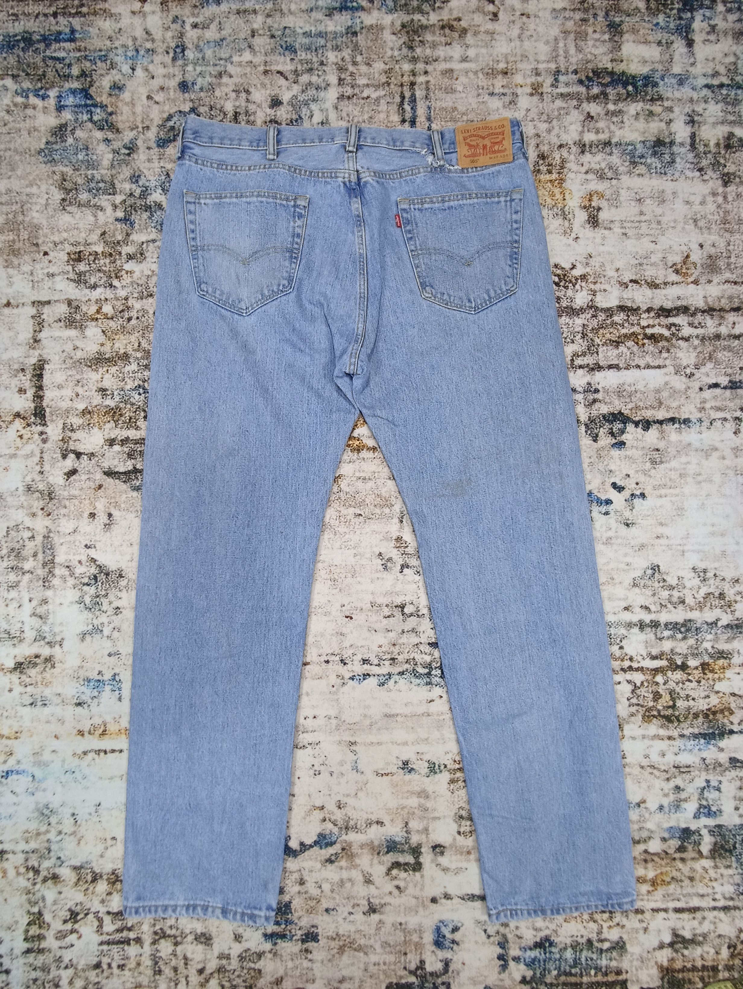 Jean × Levi's × Vintage VINTAGE LEVIS 505 LIGHT WASH JEANS - J038 Size US 40 / EU 56 - 2 Thumbnail