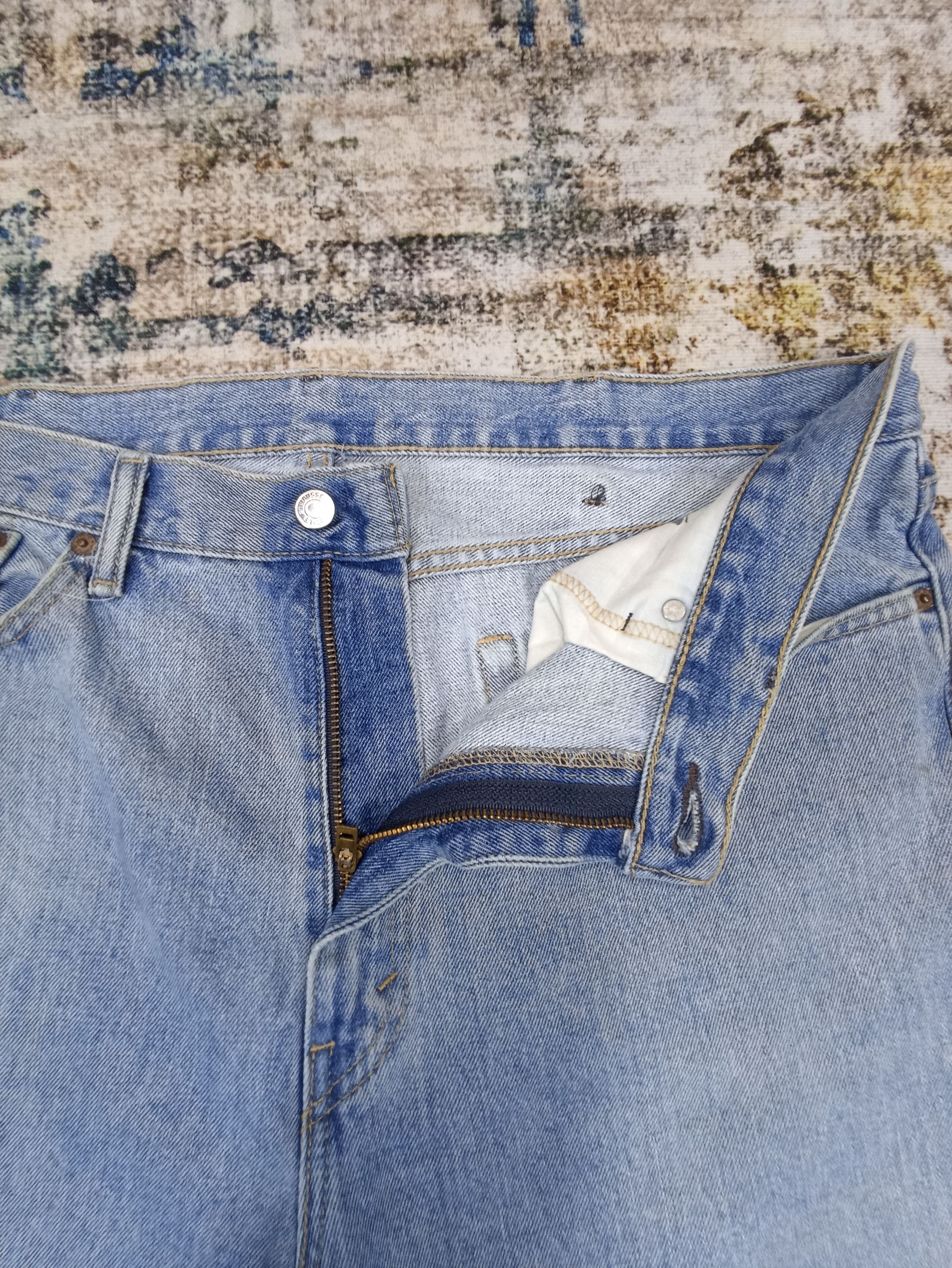 Jean × Levi's × Vintage VINTAGE LEVIS 505 LIGHT WASH JEANS - J038 Size US 40 / EU 56 - 3 Thumbnail