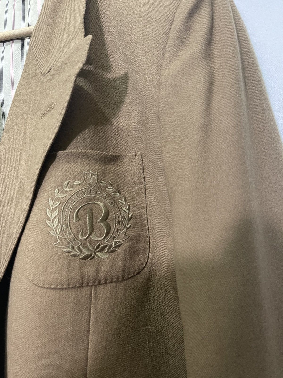 Burberry × Vintage 📌Binding Offer📌 VINTAGE BURBERRYS EMBROIDERY LOGO COAT Size 40R - 4 Thumbnail