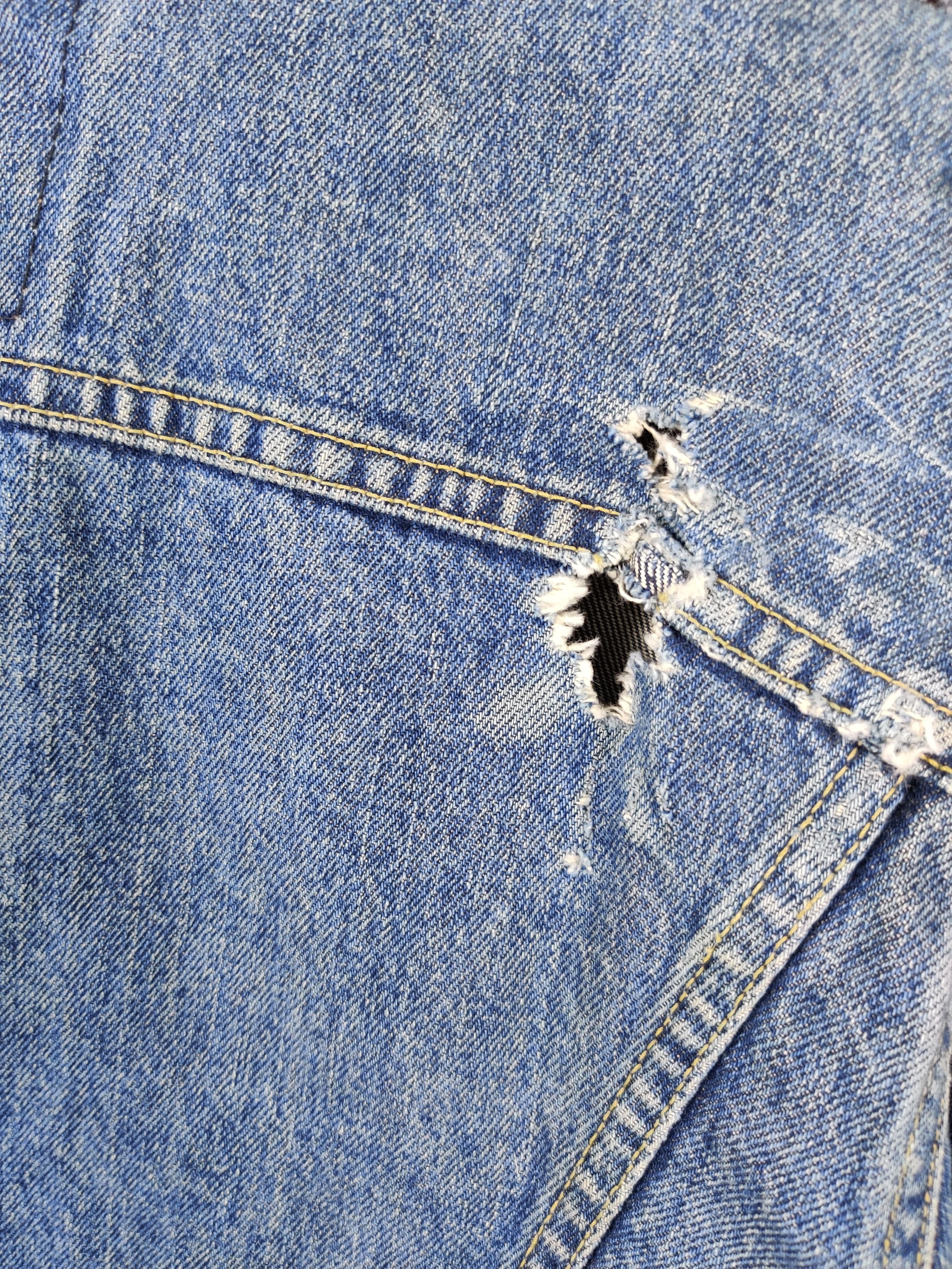 Levi's Thrashed Levi's Selvedge Big E Type 3 Denim Button J02 Size US M / EU 48-50 / 2 - 15 Thumbnail