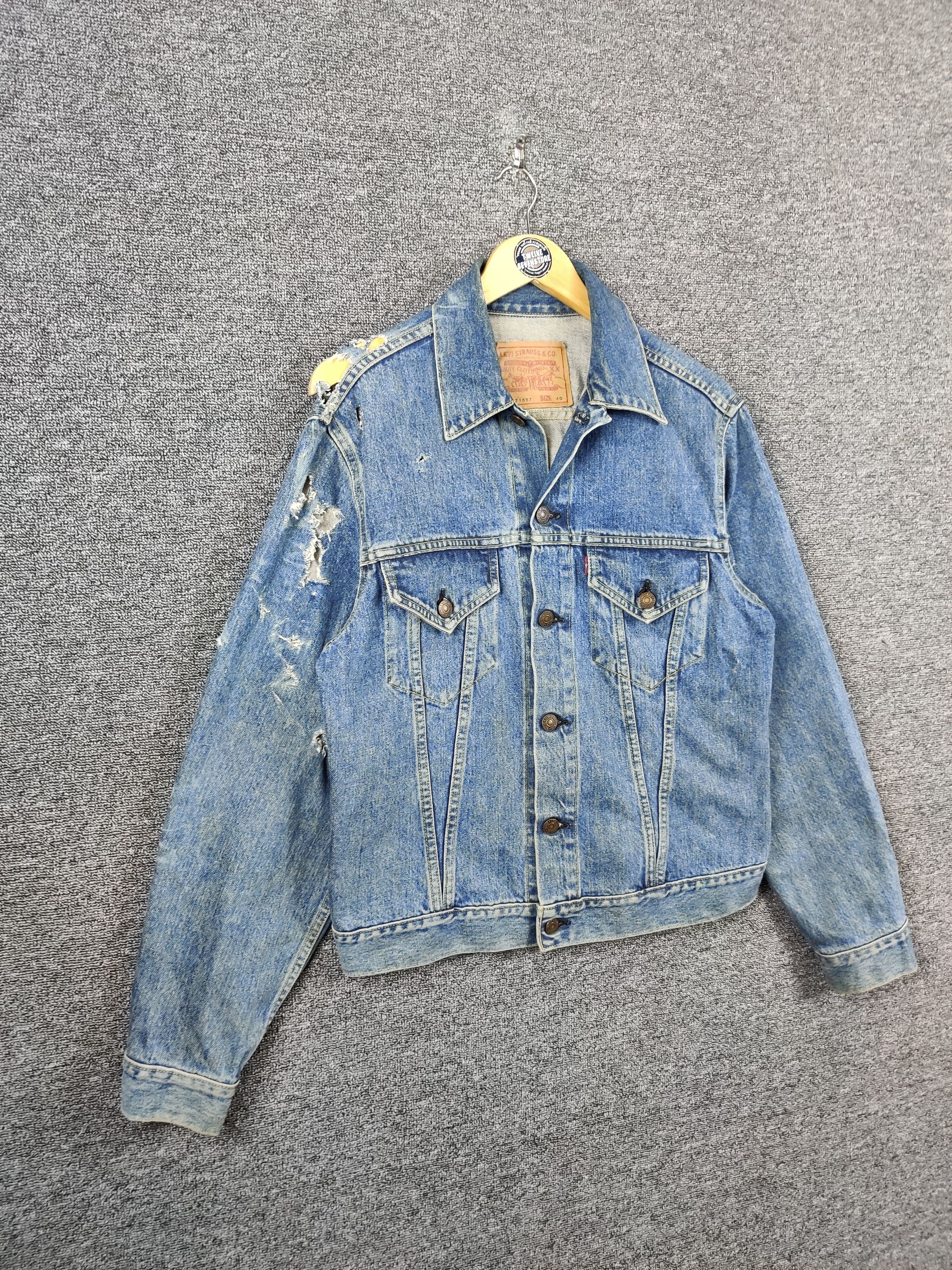 Levi's Thrashed Levi's Selvedge Big E Type 3 Denim Button J02 Size US M / EU 48-50 / 2 - 5 Thumbnail