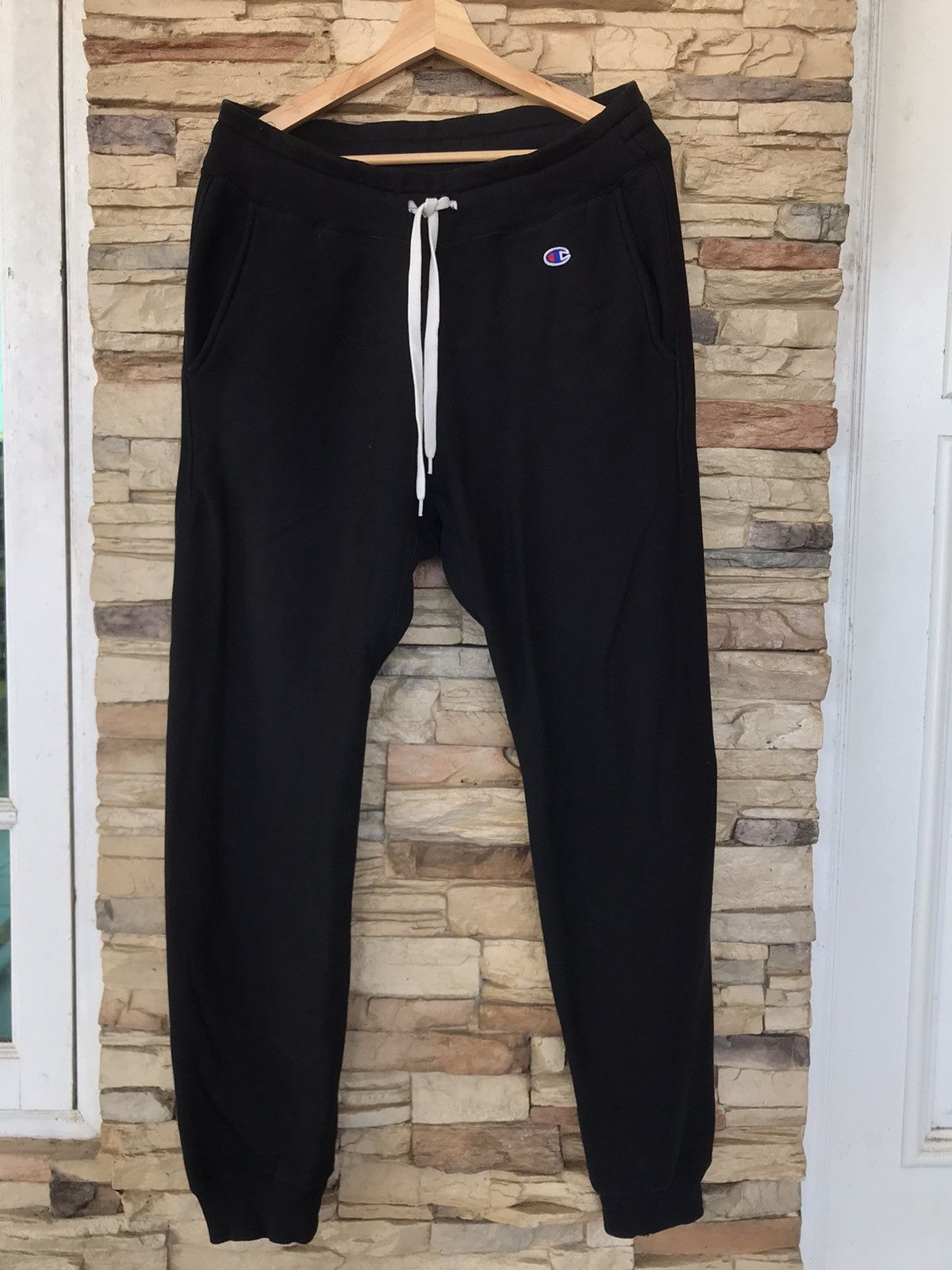 Champion Super Rare Thrashed Champion Jogger Pants Size US 32 / EU 48 - 1 Thumbnail