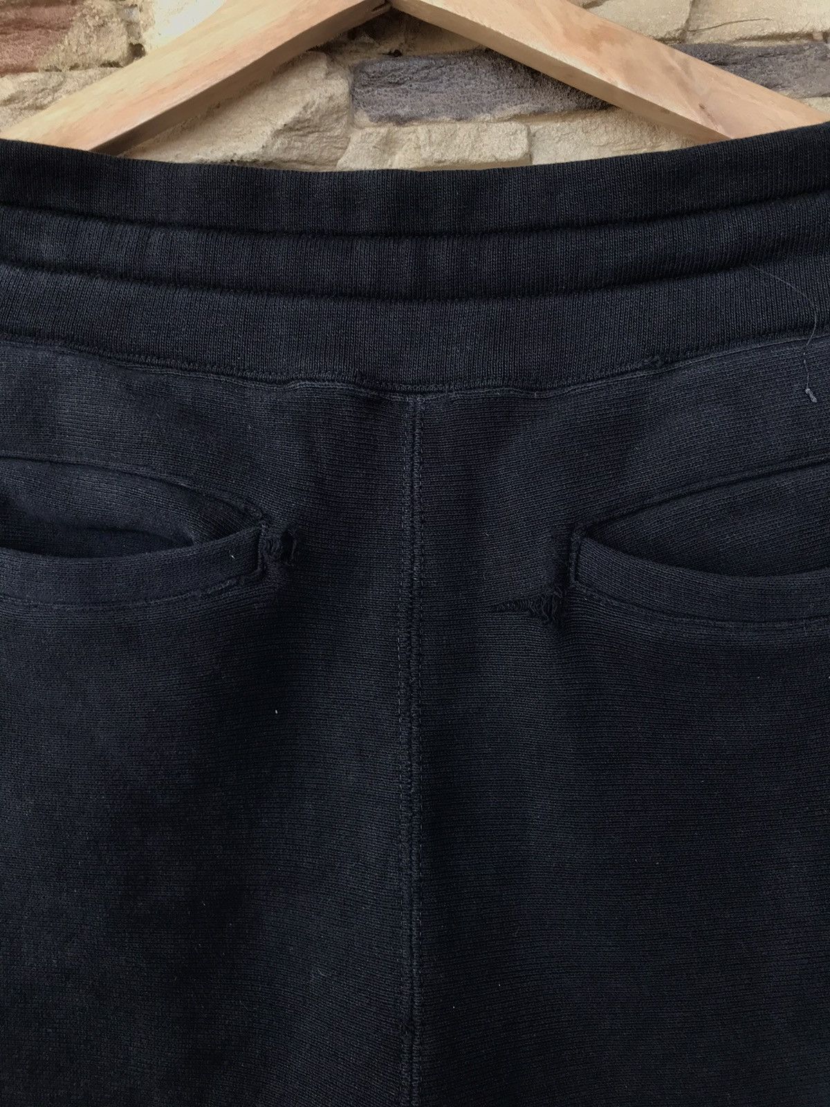 Champion Super Rare Thrashed Champion Jogger Pants Size US 32 / EU 48 - 9 Thumbnail